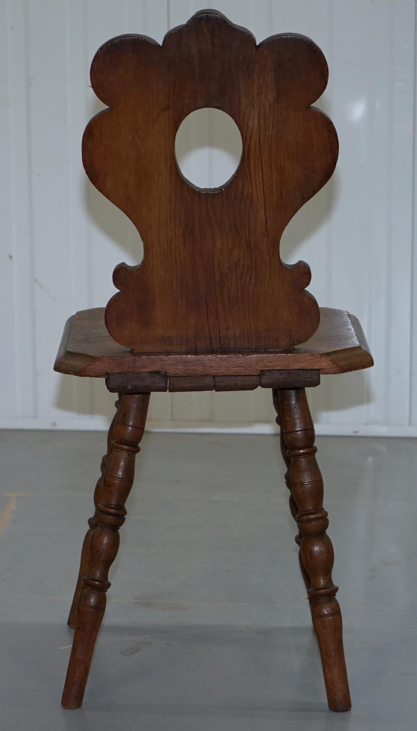 Italian Hand Carved Oak Hall Chair with Ornate Wood Floral Cresting Back Rest 3