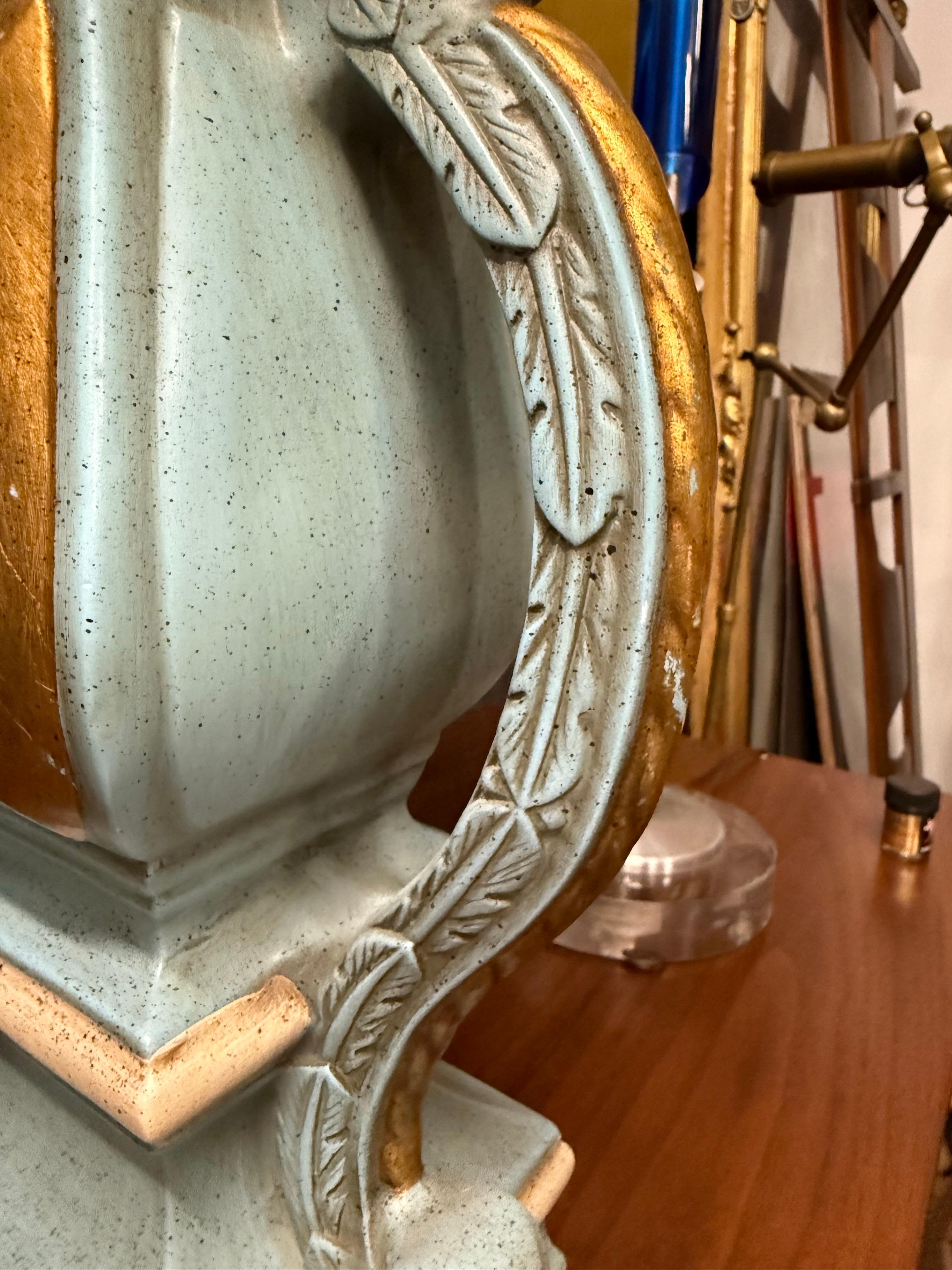 Italian Hand Carved, Painted and Gilt Wood Lamps in Turquoise and Gold, a Pair For Sale 8