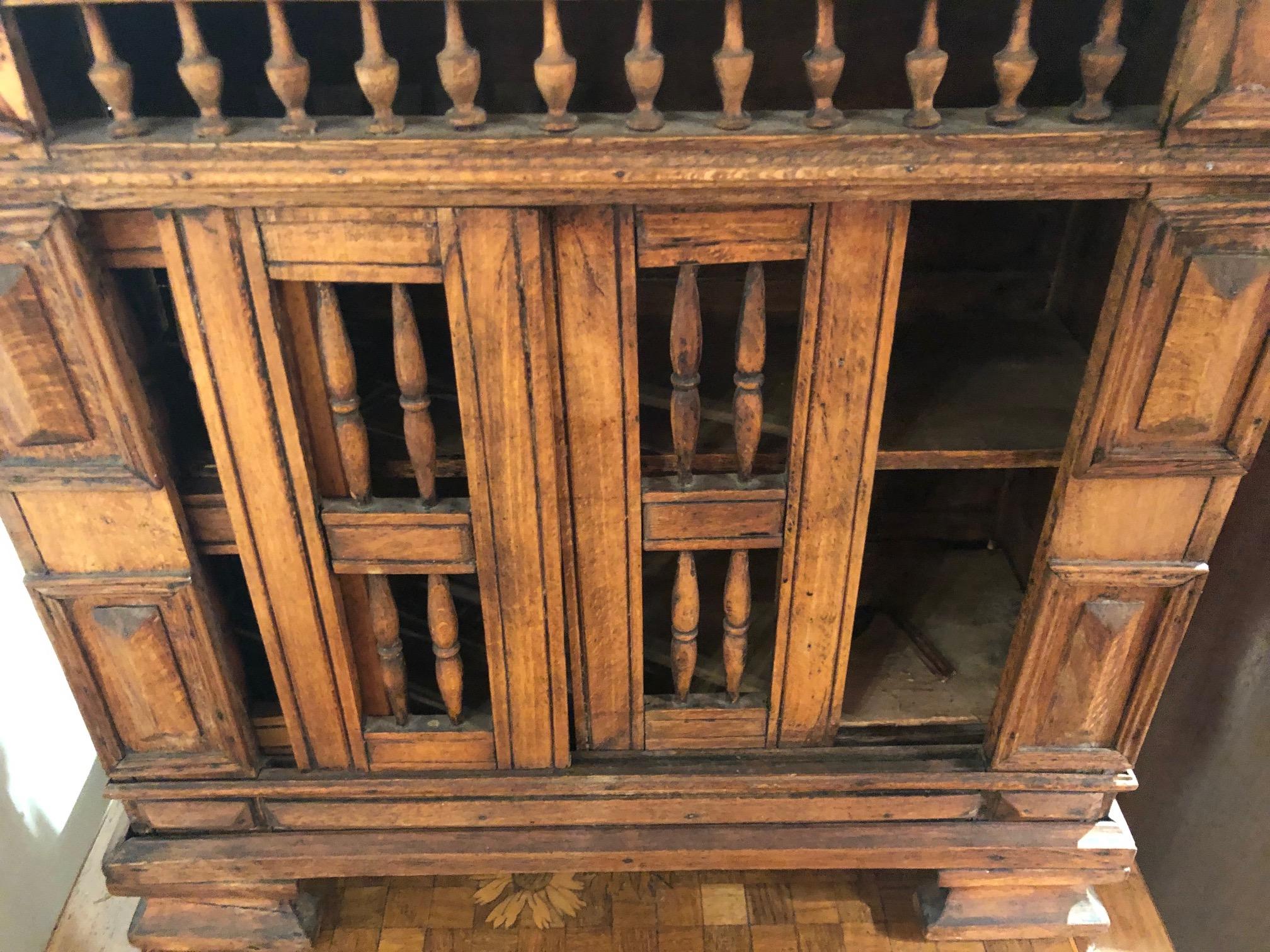 One of a kind small table cabinet made of walnut.
Italian, early 19th century. Only 15.5