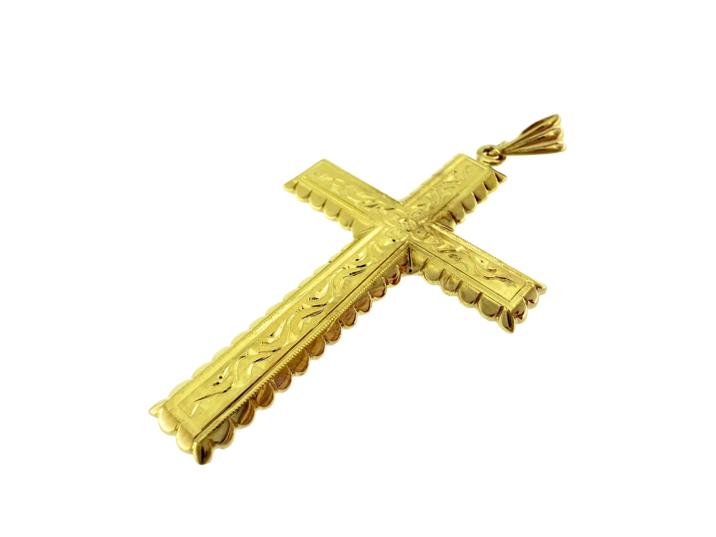 Women's or Men's Italian Hand-Carved Yellow Gold Cross with Flowers For Sale
