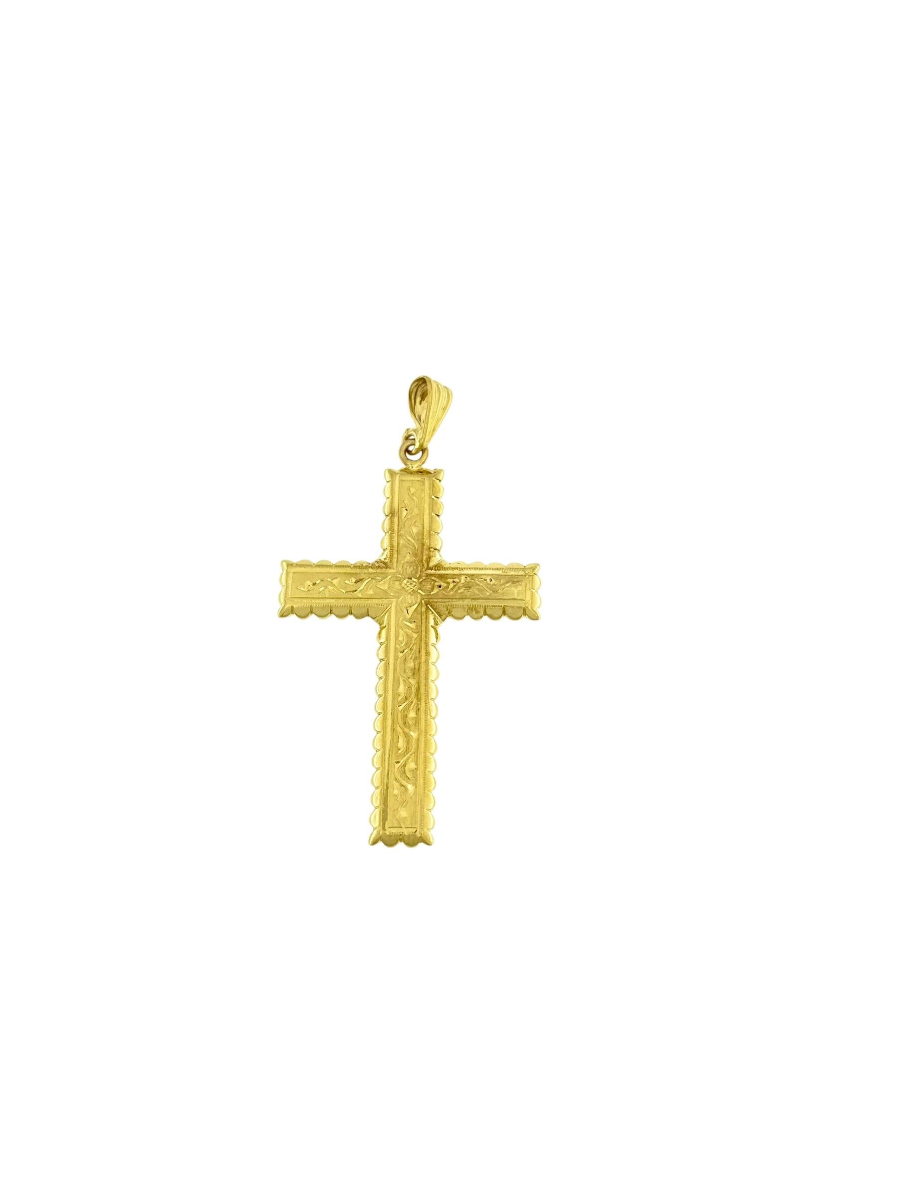 Italian Hand-Carved Yellow Gold Cross with Flowers For Sale 3