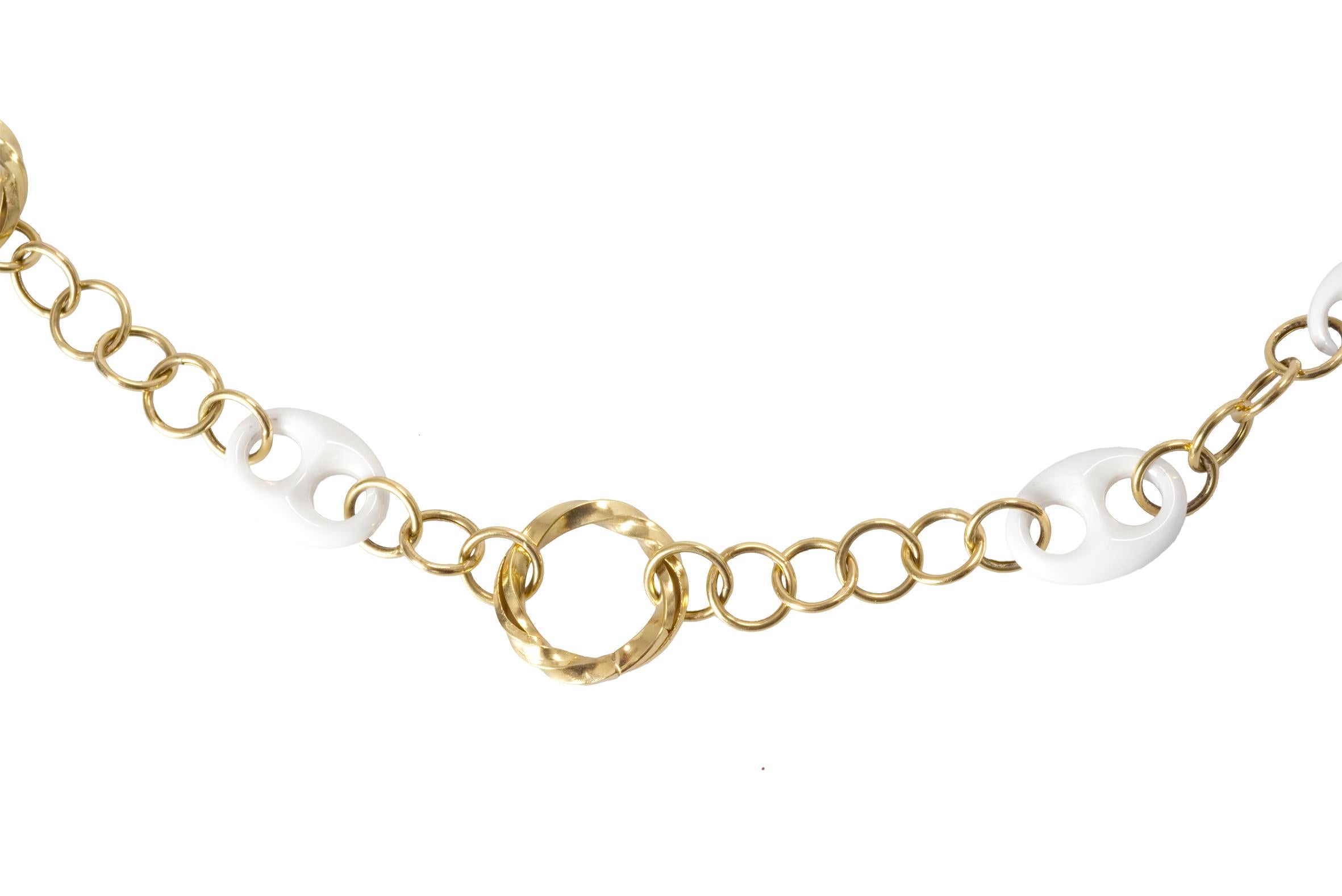 Contemporary Italian Hand Cast Yellow 18 Karat Gold Chain Necklace with White Ceramic Details