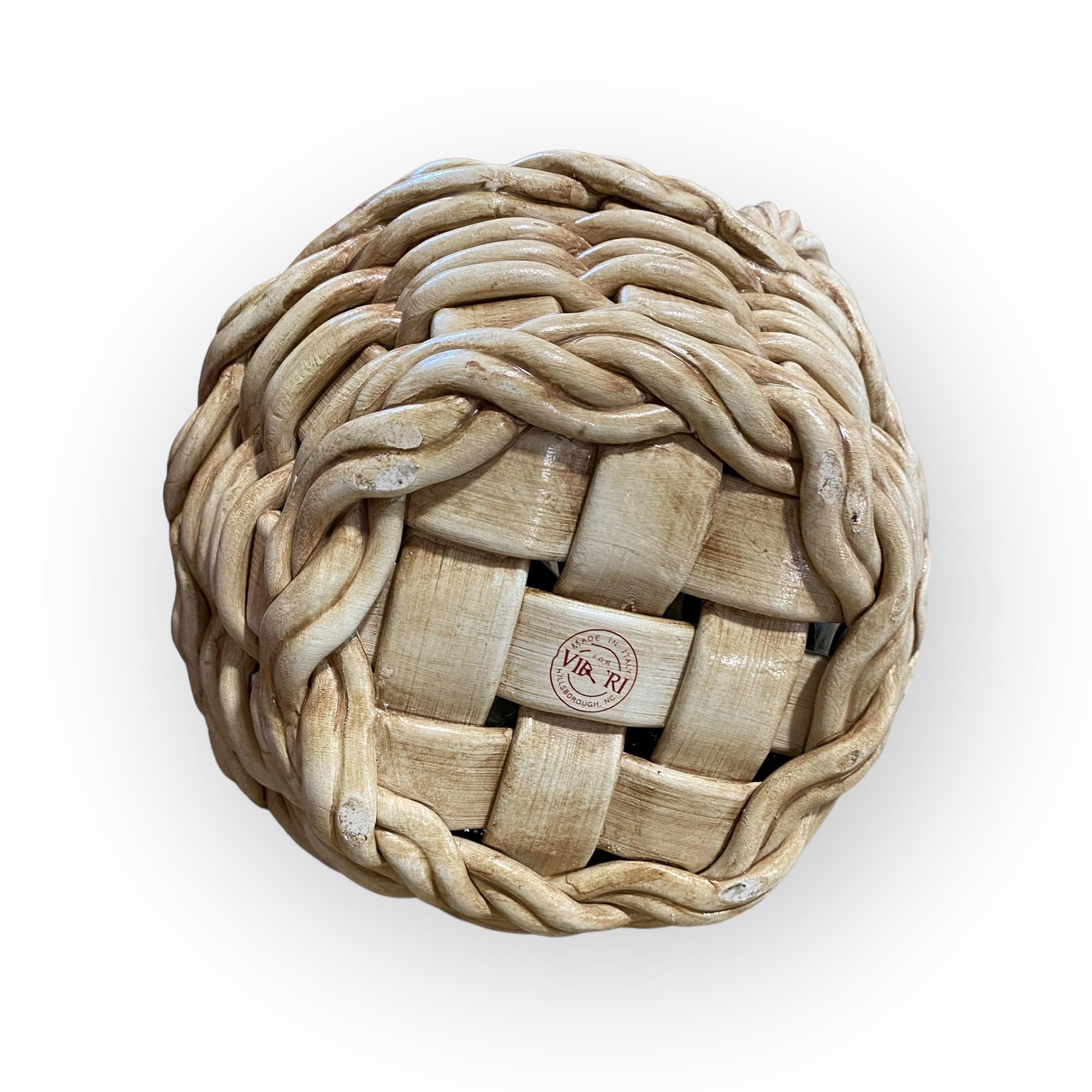 Cesta de cerámica tejida artesanal italiana de alcachofas en Bueno estado para la venta en New Orleans, LA