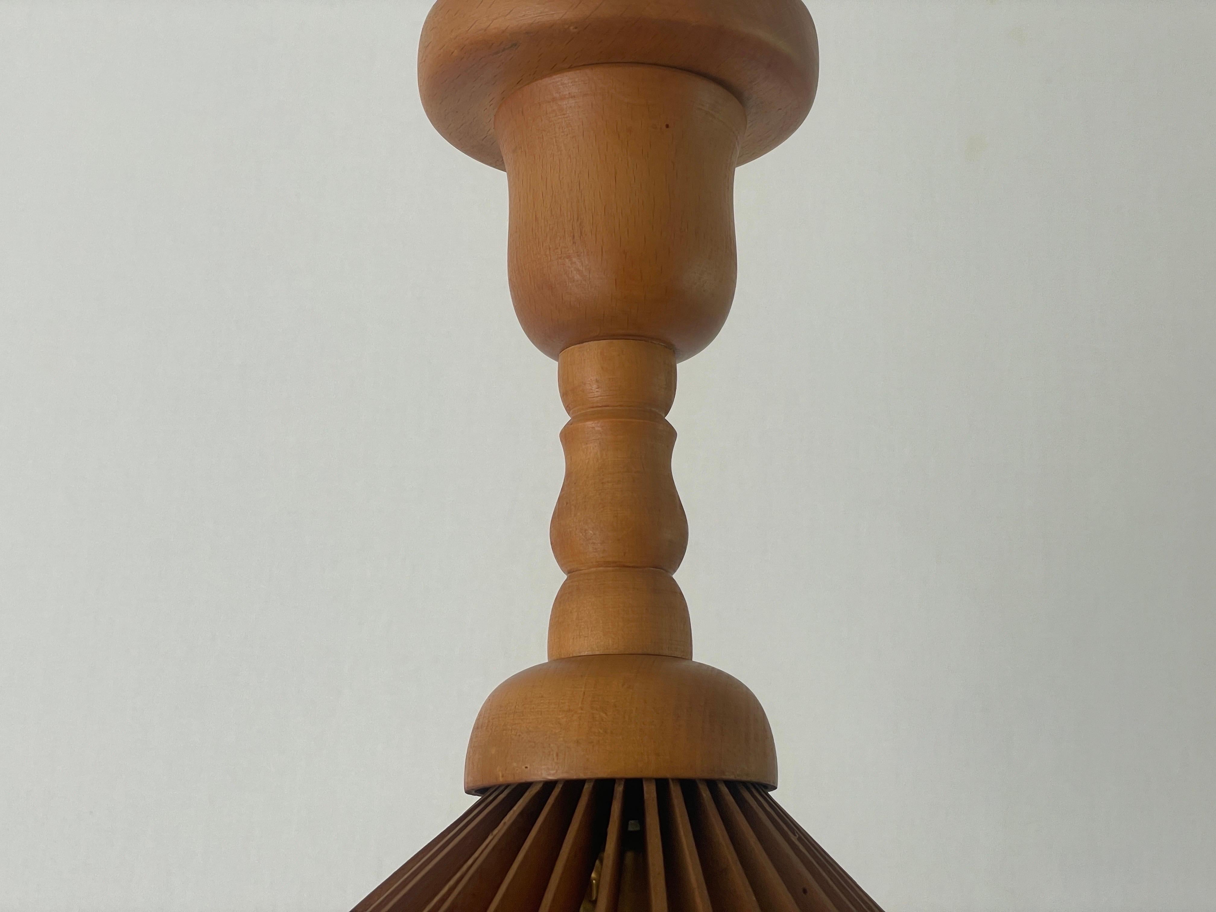 Paire de lampes suspendues en Wood Wood, 1960, Italie en vente 5