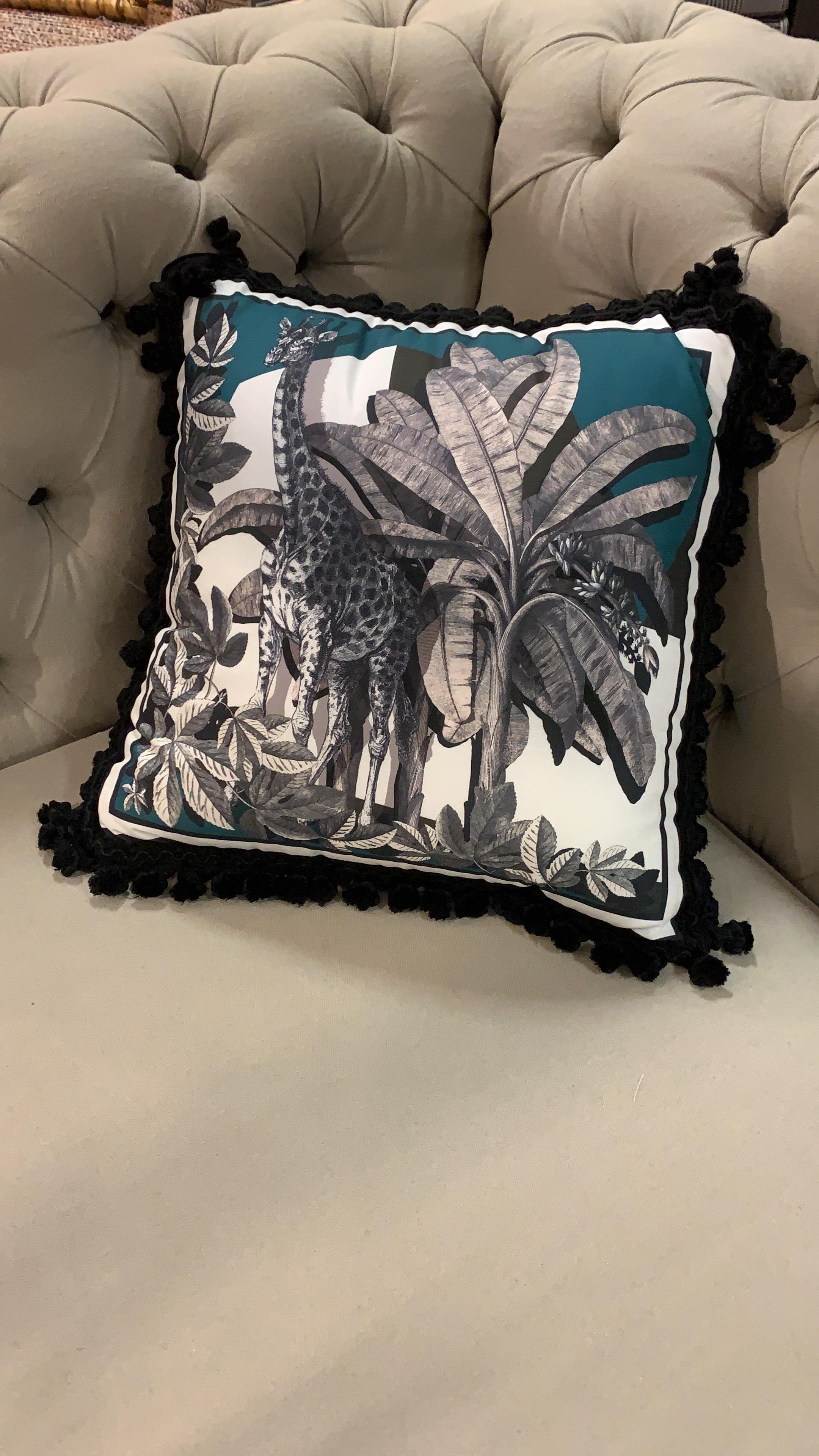 Italian Handmade Contemporary Style Black and Wild Collection Pillow In New Condition In Scandicci, Florence