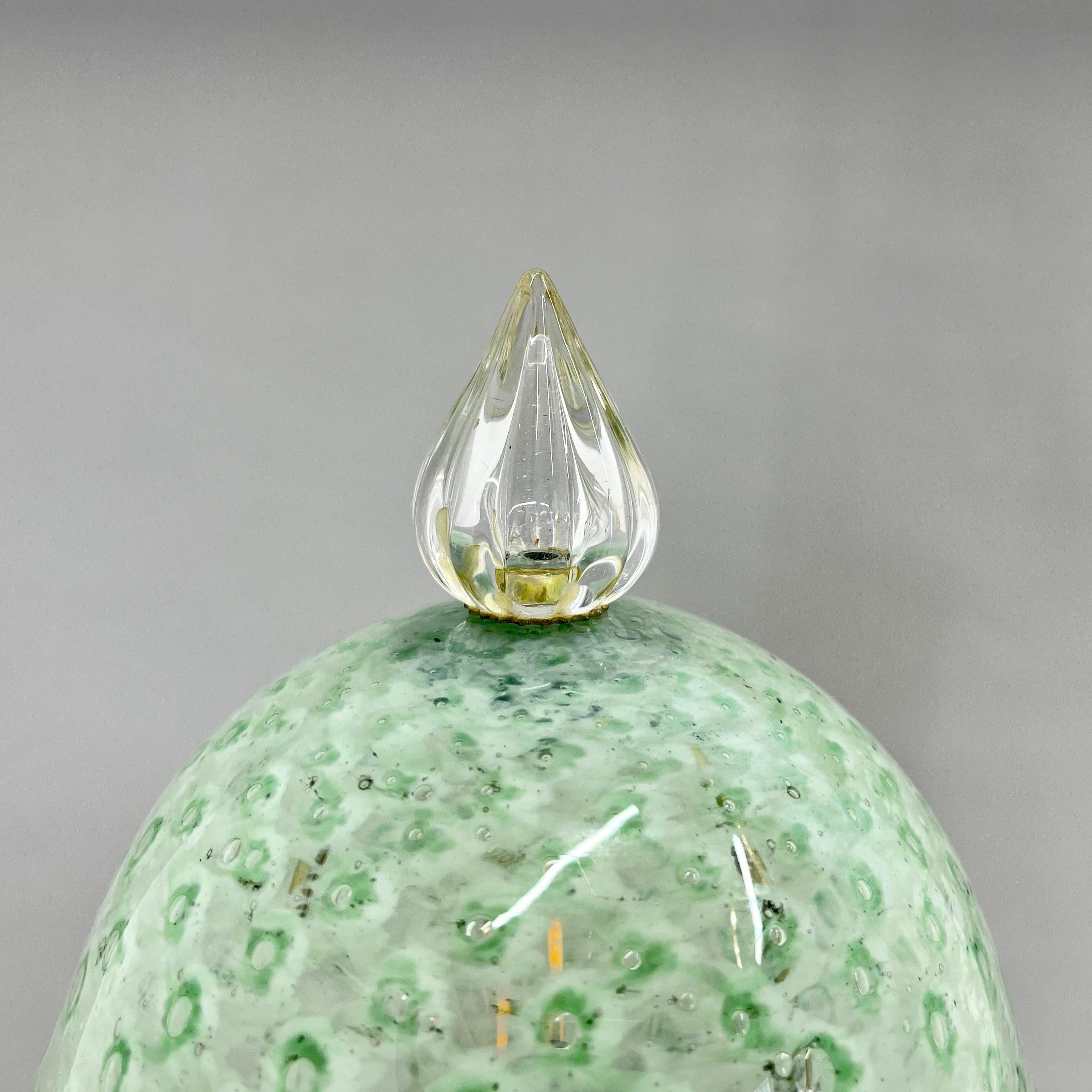 Italian Hand Made Murano Glass Mushroom Table Lamp In Good Condition For Sale In Praha, CZ
