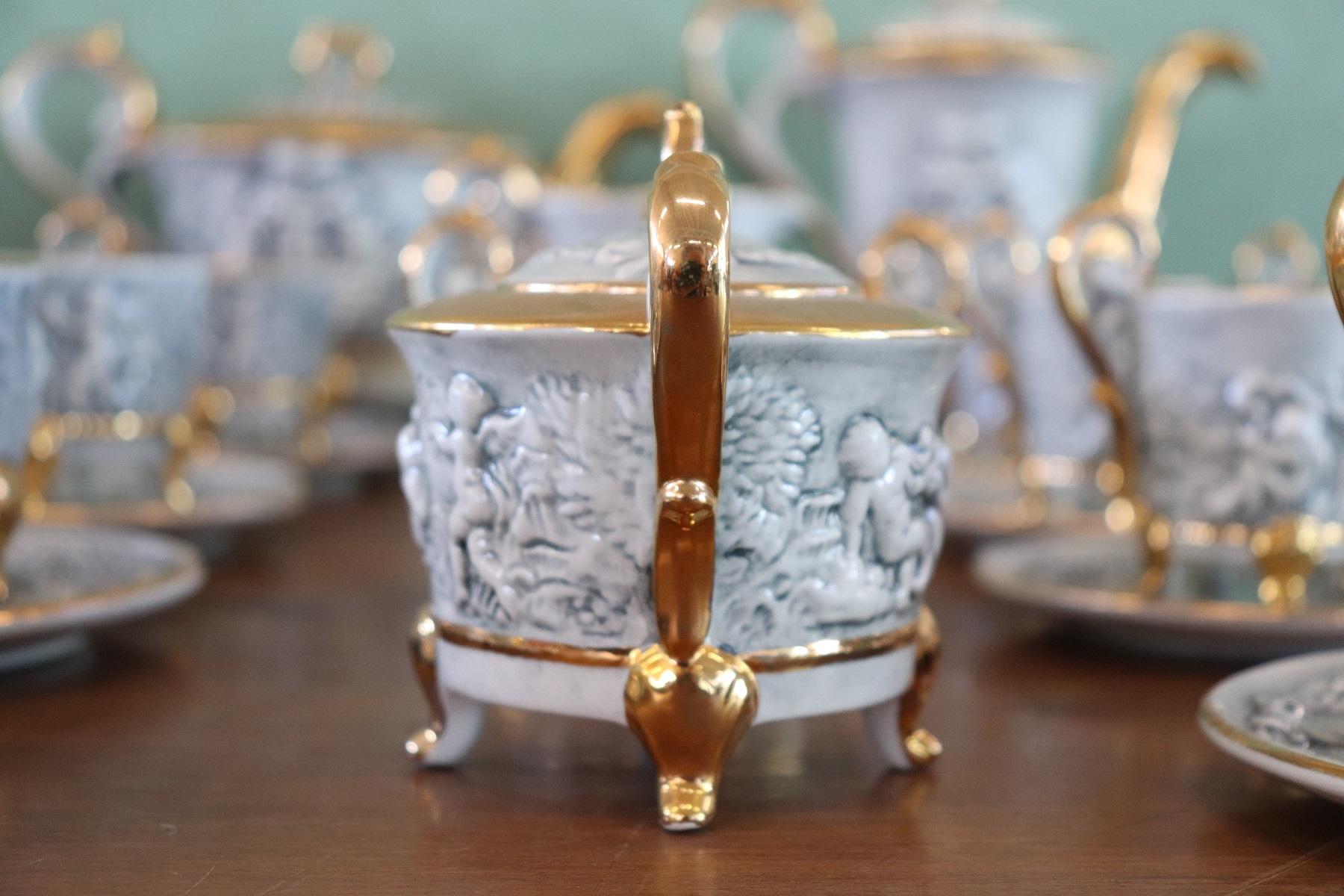 Italienisches handbemaltes und vergoldetes Porzellan Tee Kaffee Set von Capodimonte 58 Teile 9