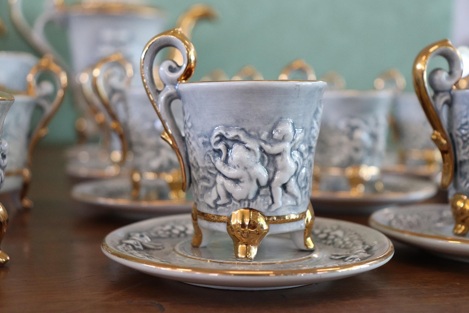 Italienisches handbemaltes und vergoldetes Porzellan Tee Kaffee Set von Capodimonte 58 Teile 10