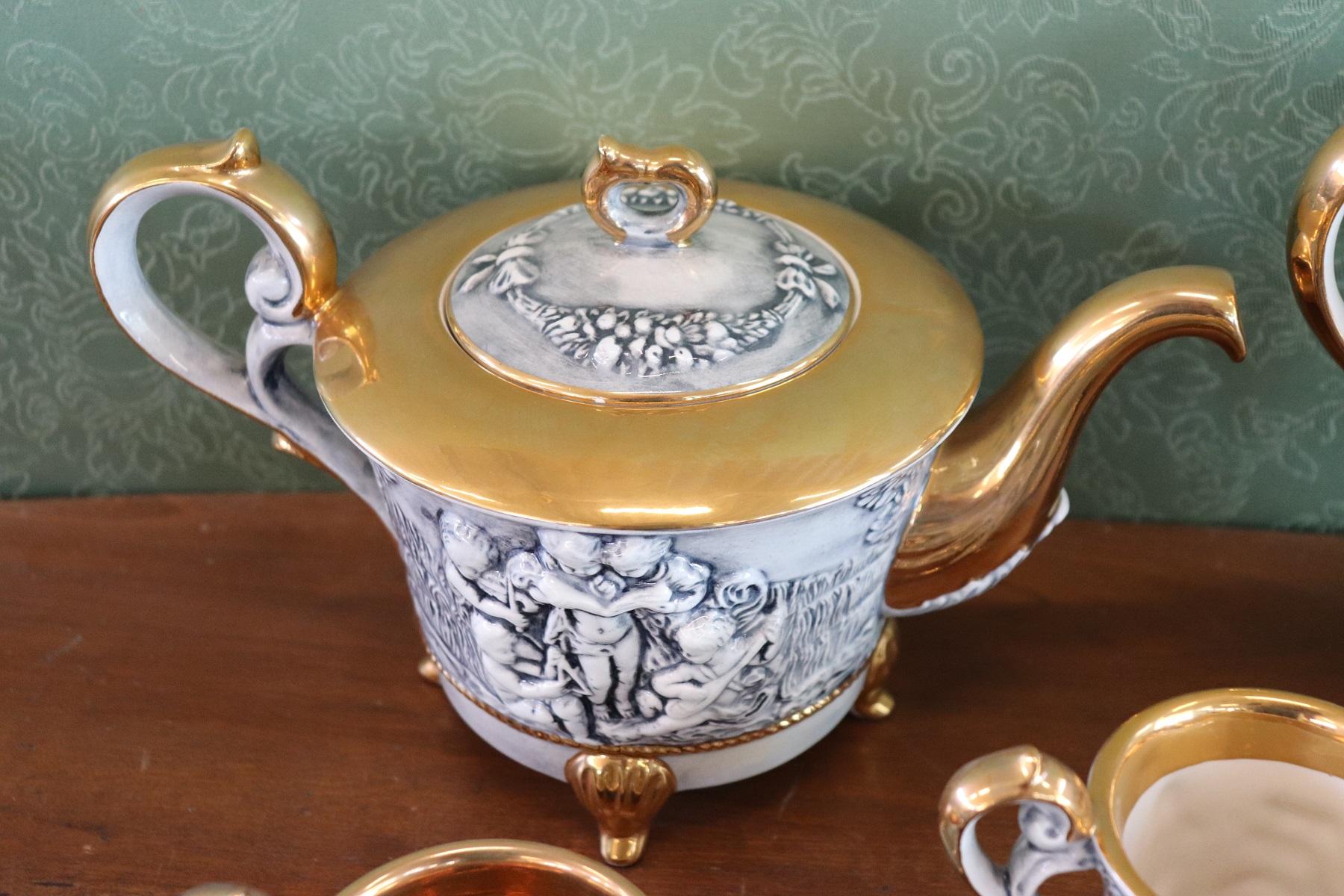 Italienisches handbemaltes und vergoldetes Porzellan Tee Kaffee Set von Capodimonte 58 Teile 13