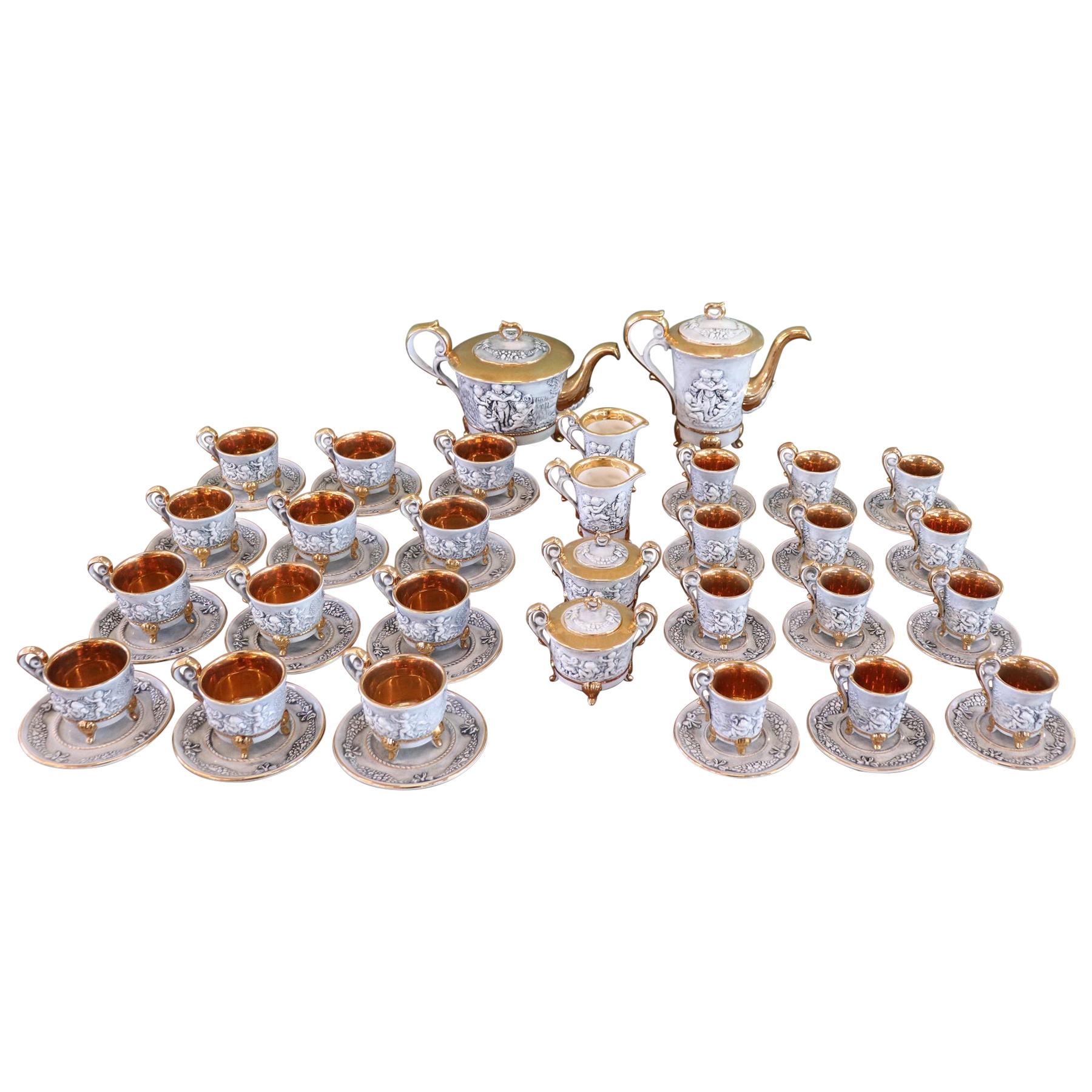 Italienisches handbemaltes und vergoldetes Porzellan Tee Kaffee Set von Capodimonte 58 Teile