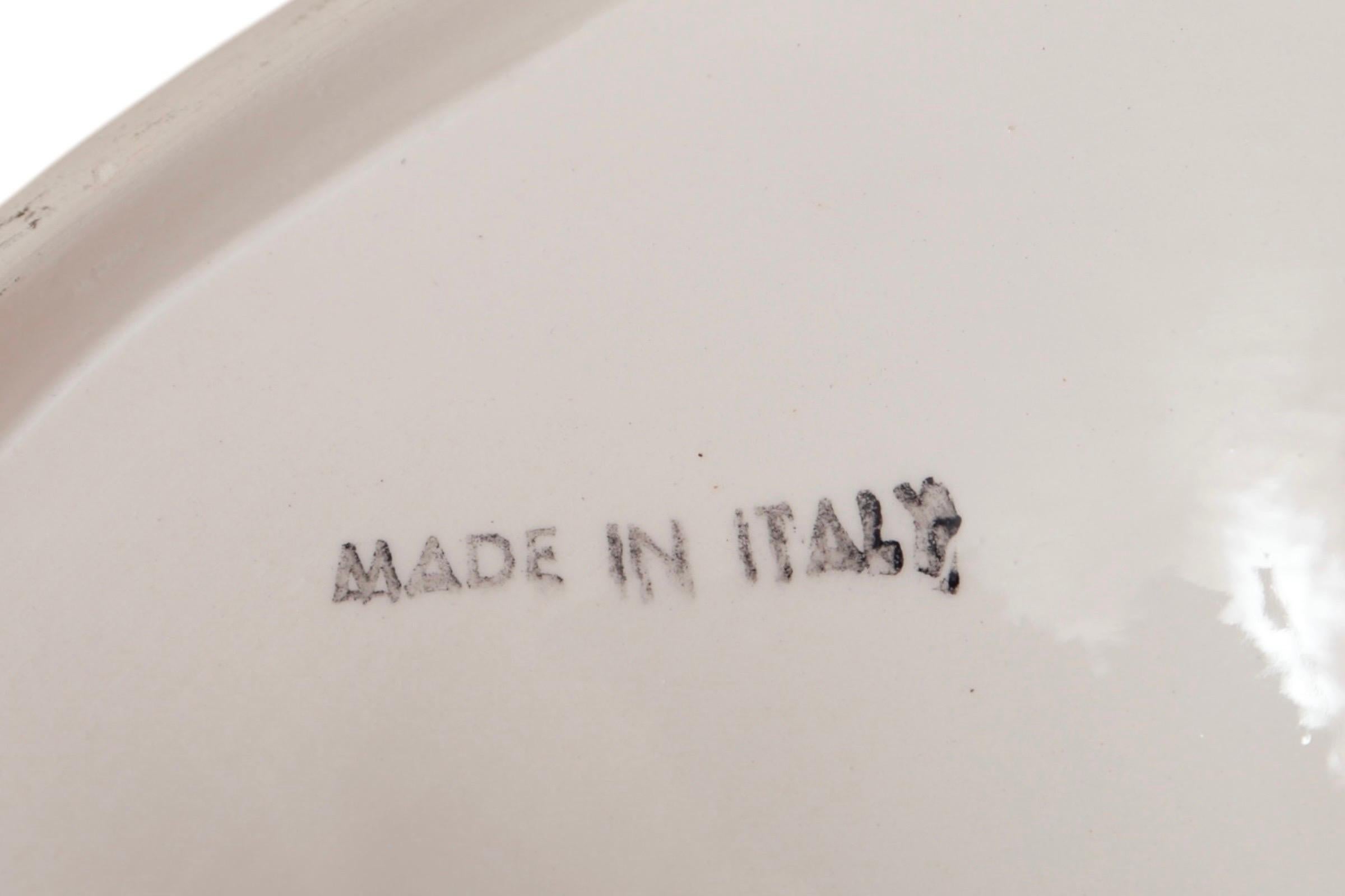 Pareja de candeleros italianos de cerámica pintados a mano Cerámico en venta