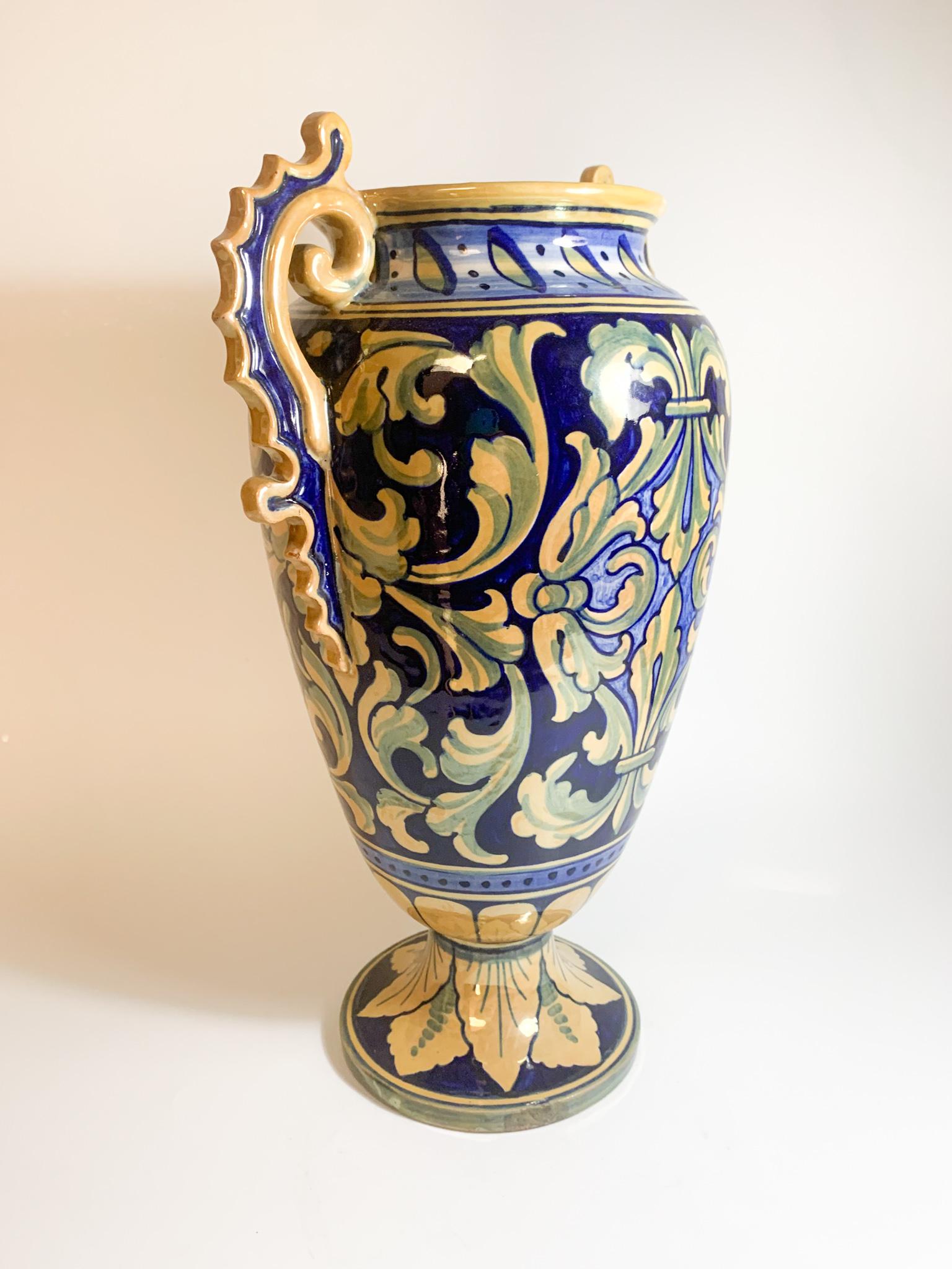 Italian Hand Painted Iridescent Ceramic Vase by Gualdo Tadino from the 1950s For Sale 6