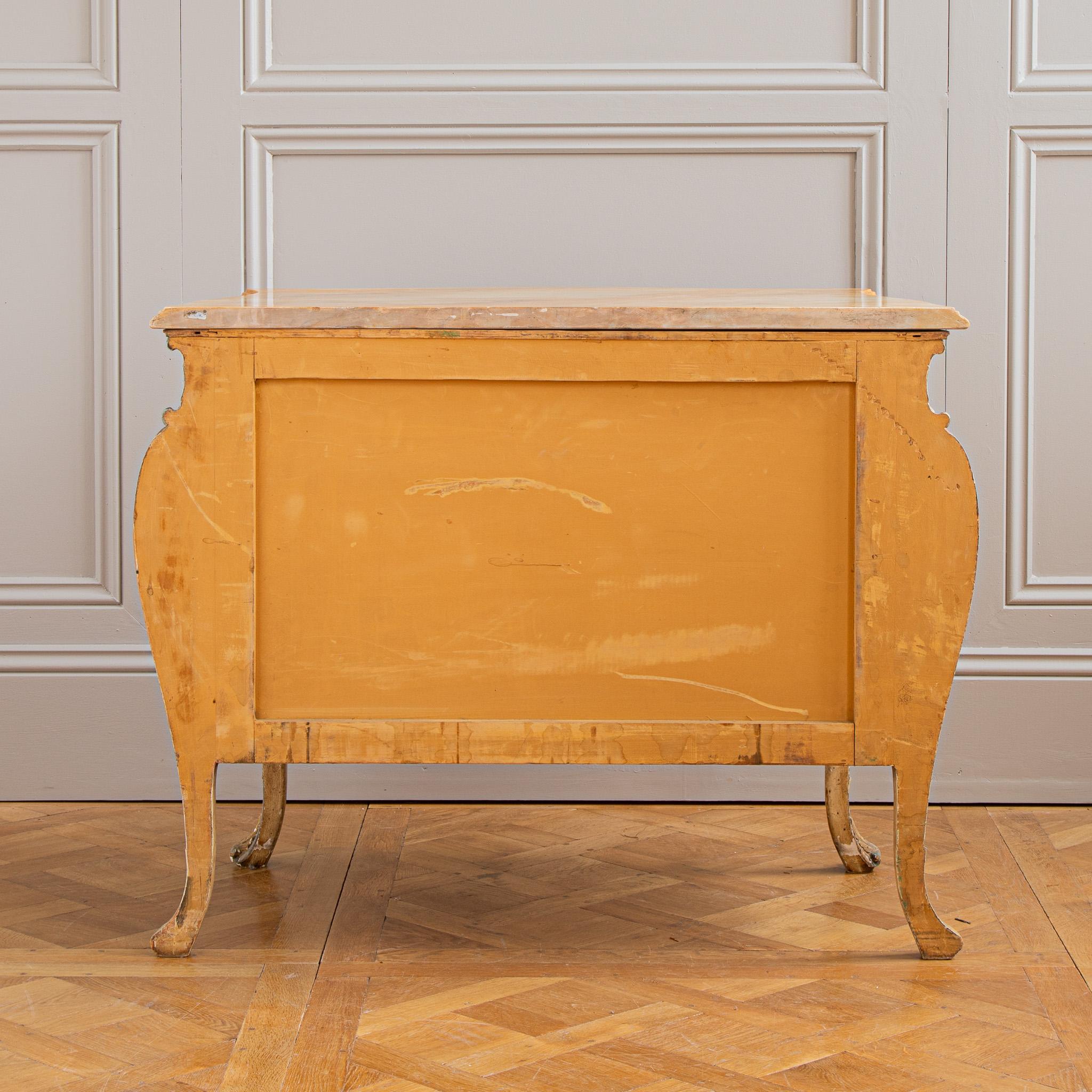 Italian Hand Painted Louis XV Style Bombe Chest, Circa Mid 1900's  For Sale 7