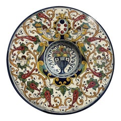 Italian Hand-Painted Majolica Style Round Ceramic Decorative Plate
