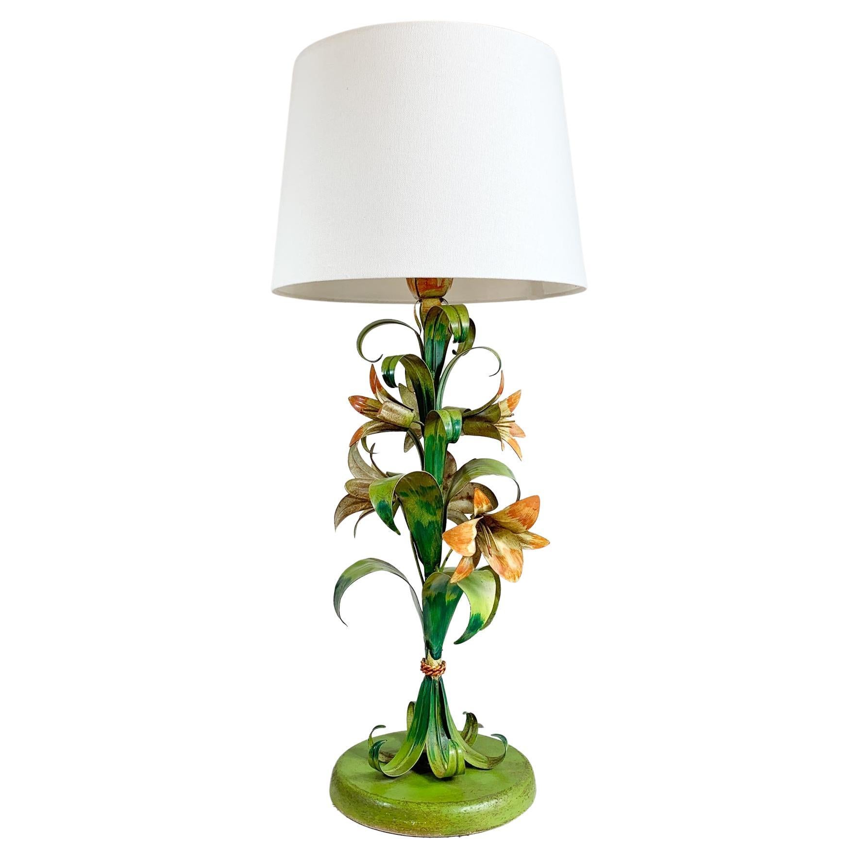  Italienische Blumen-Tischlampe aus grünem und orangefarbenem Zinn im Angebot