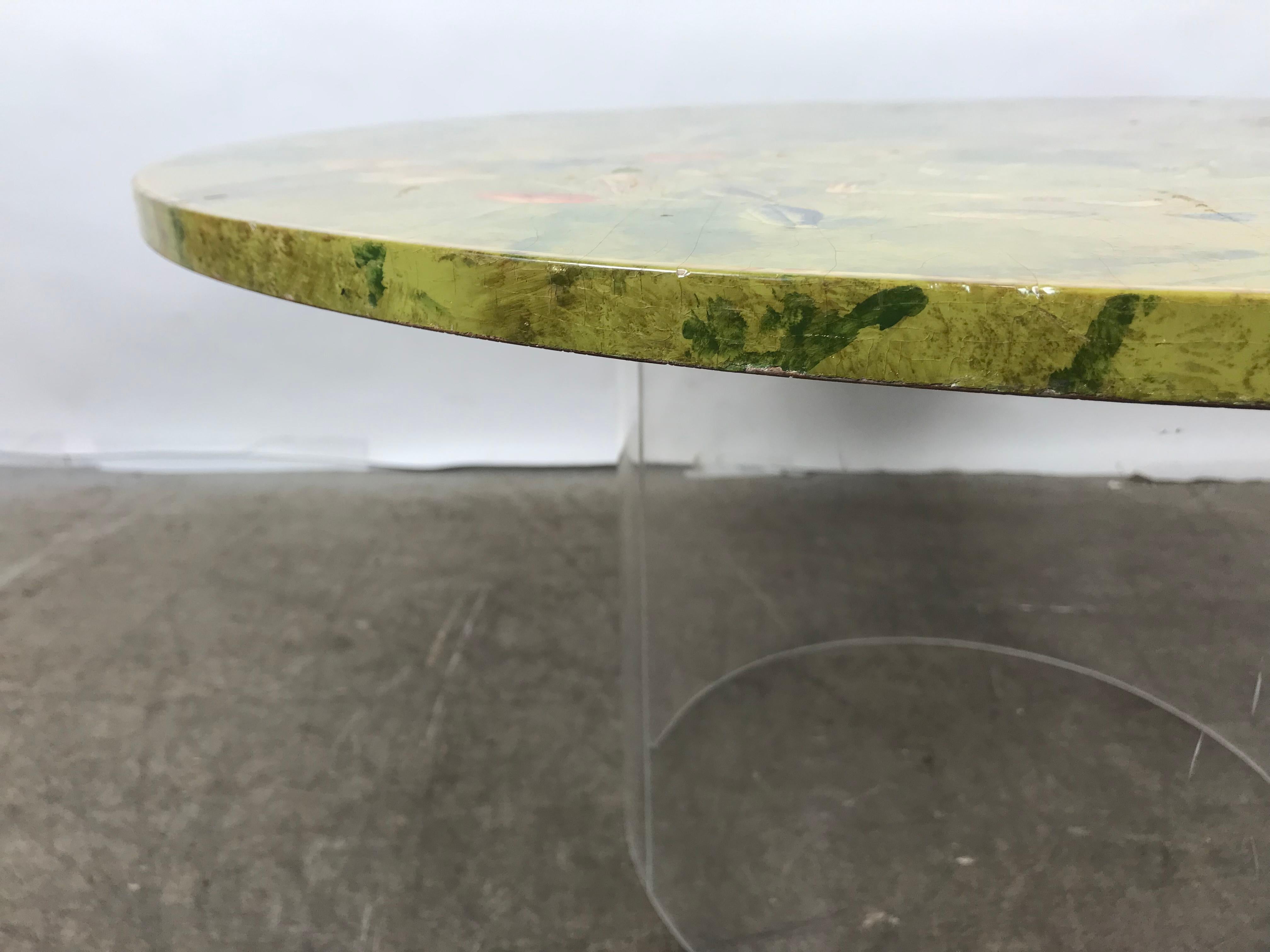 Mid-Century Modern Italian Hand Painted Top and Lucite Coffee Table Attributed to Emilo Martelli For Sale