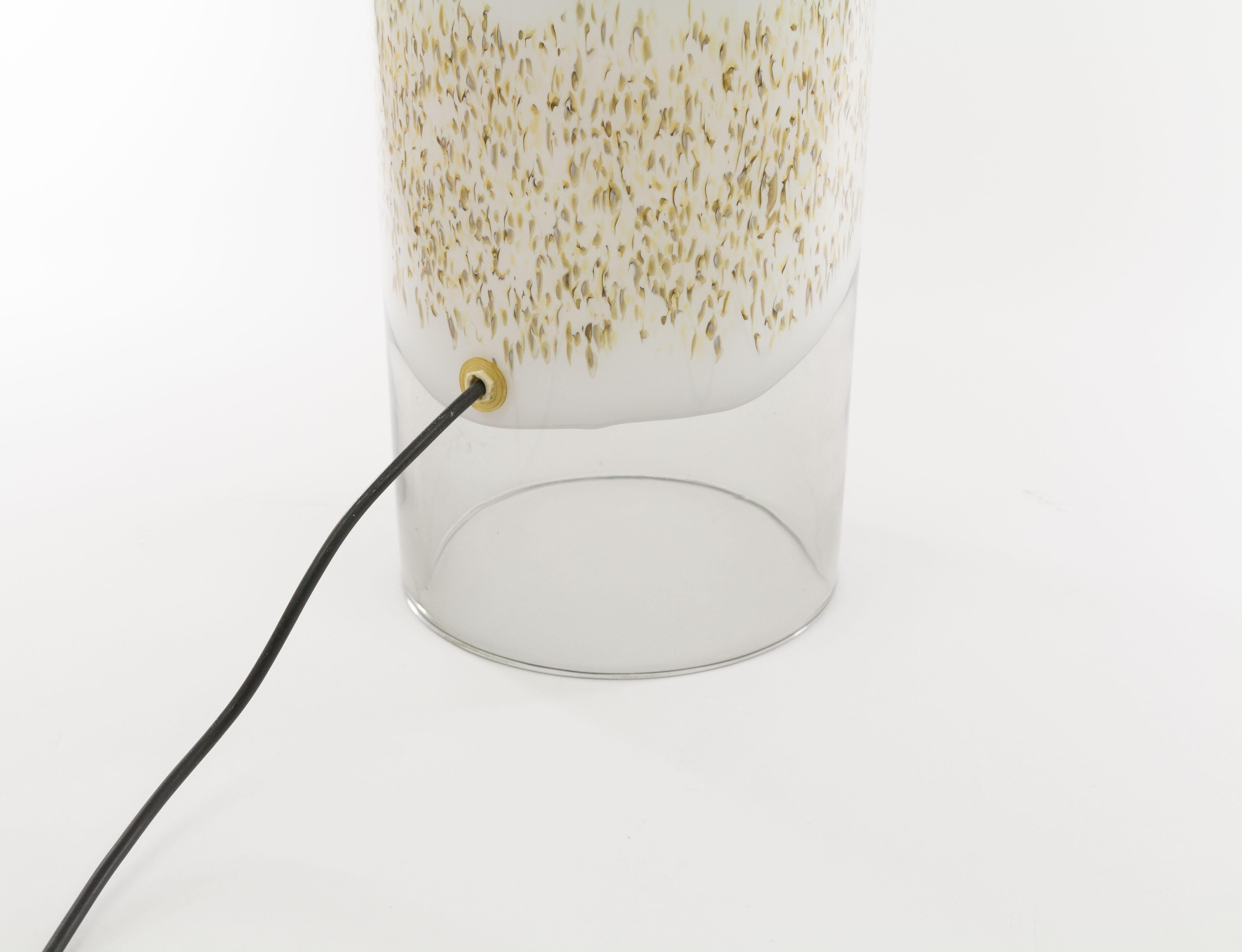 Italienische Tisch- oder Stehlampe aus mundgeblasenem Glas, 1970er Jahre im Angebot 1