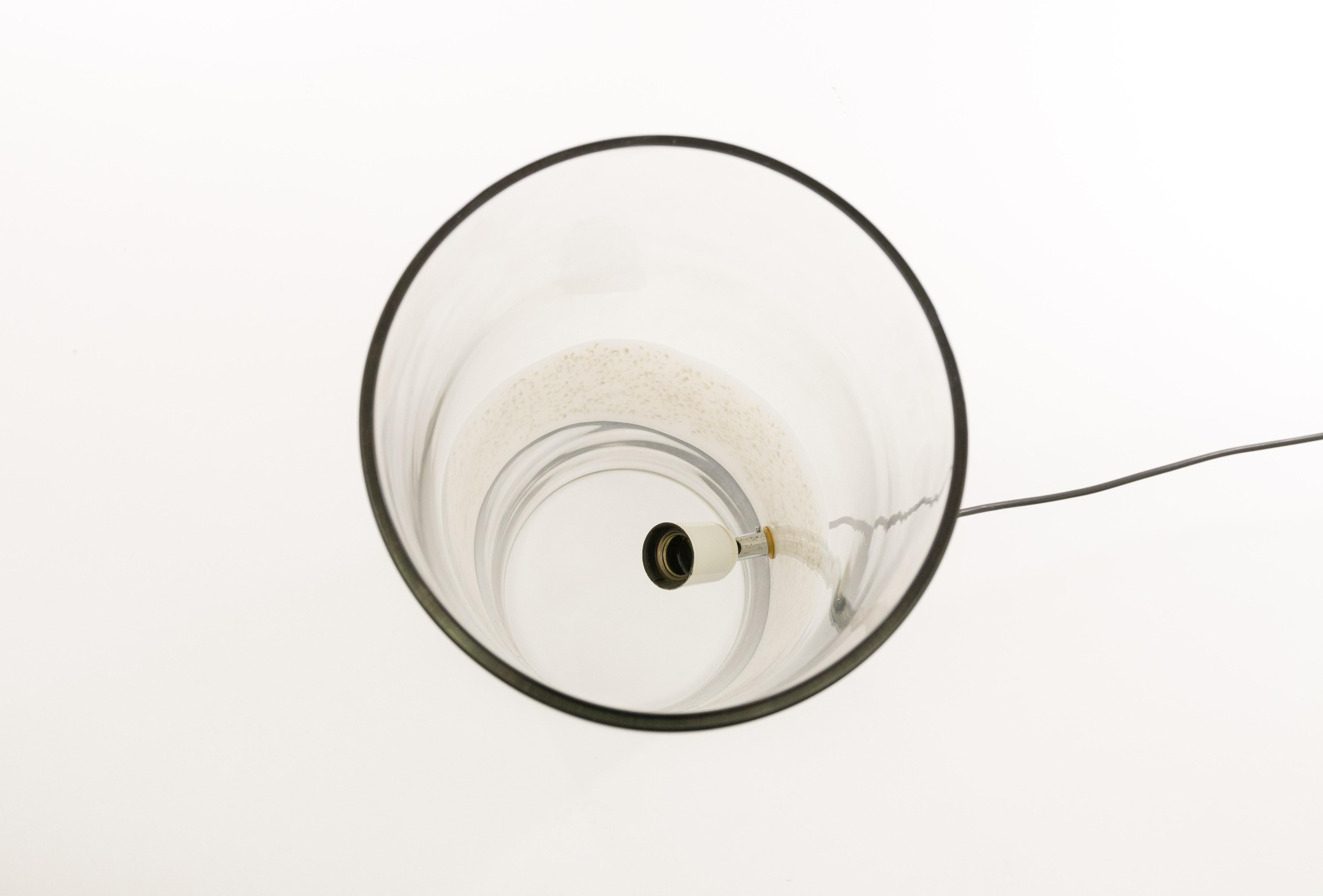 Italienische Tisch- oder Stehlampe aus mundgeblasenem Glas, 1970er Jahre im Angebot 2
