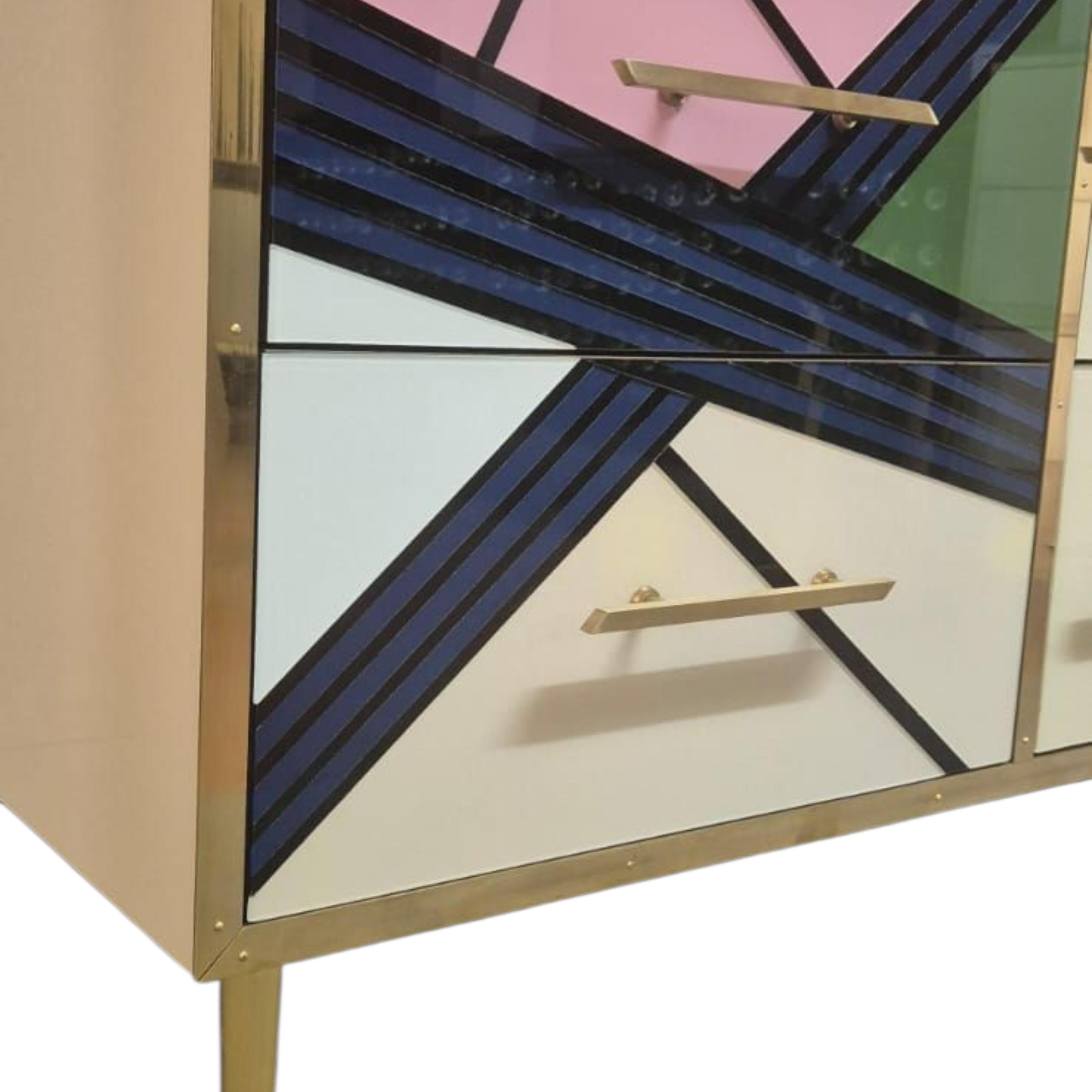 Contemporain Commode italienne en verre de Murano et en laiton fabriquée à la main par Justfurnituress en vente