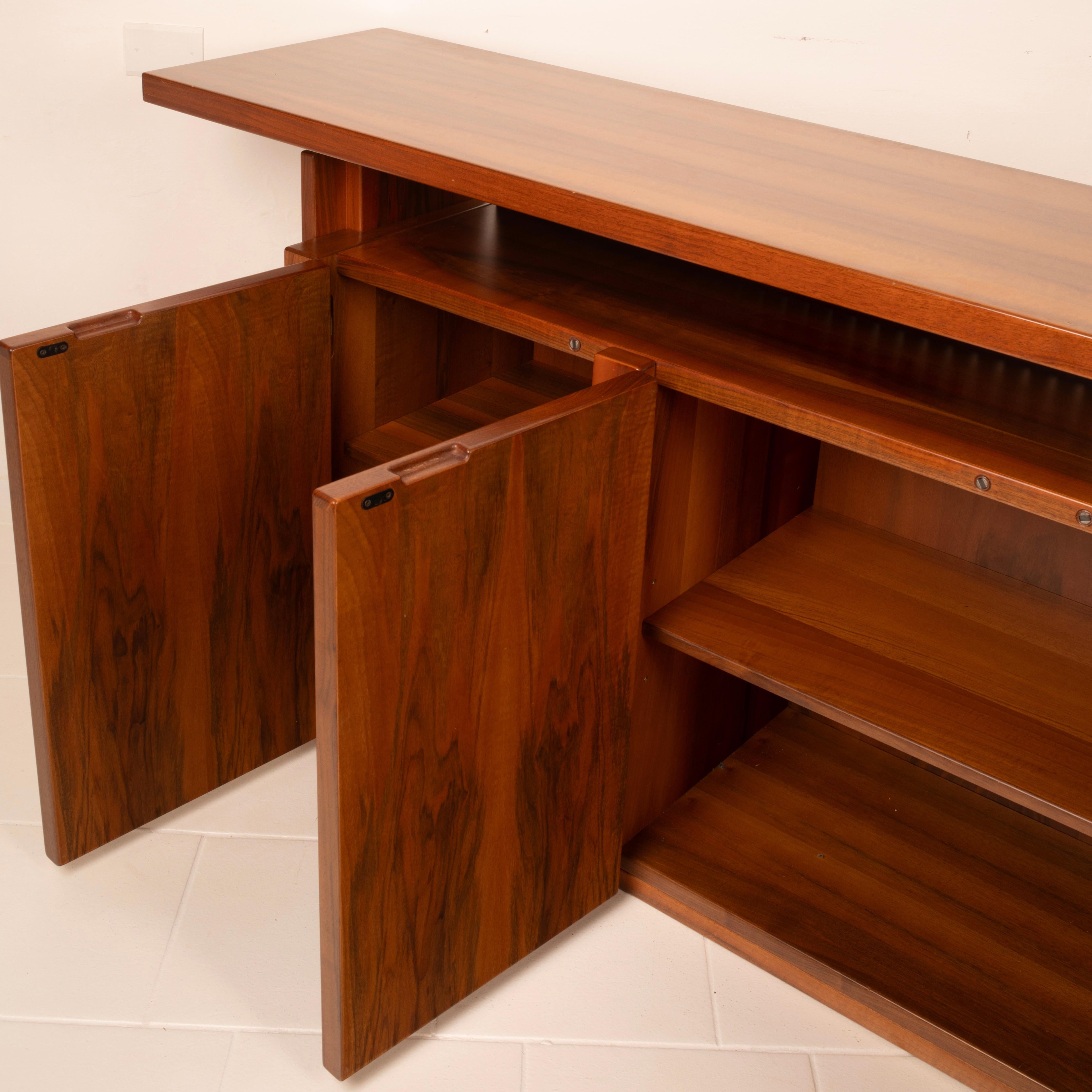 Italian Handcrafted Sideboard in the Style of Rivadossi, 1980s in vendita 6