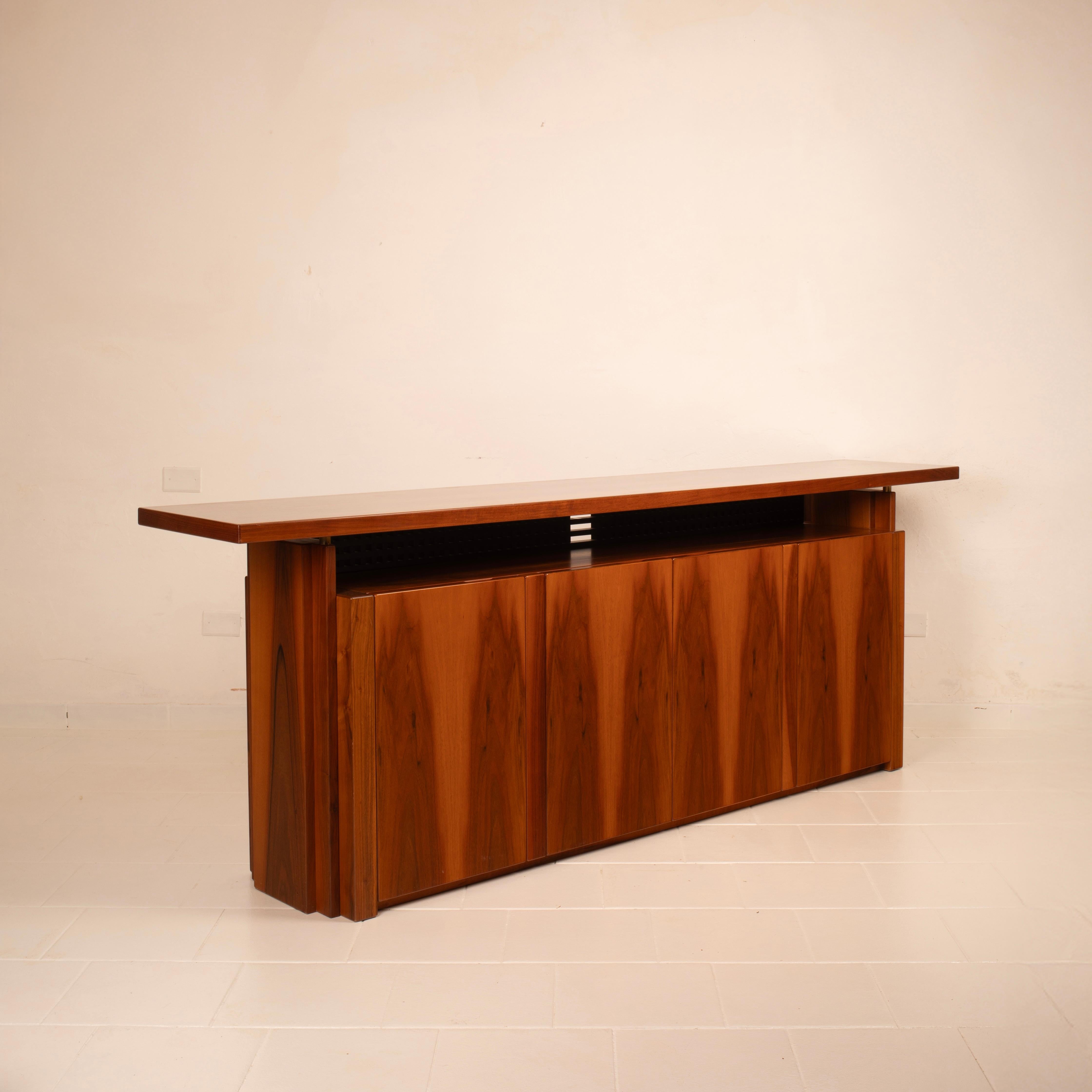 Italian Handcrafted Sideboard in the Style of Rivadossi, 1980s in vendita 8