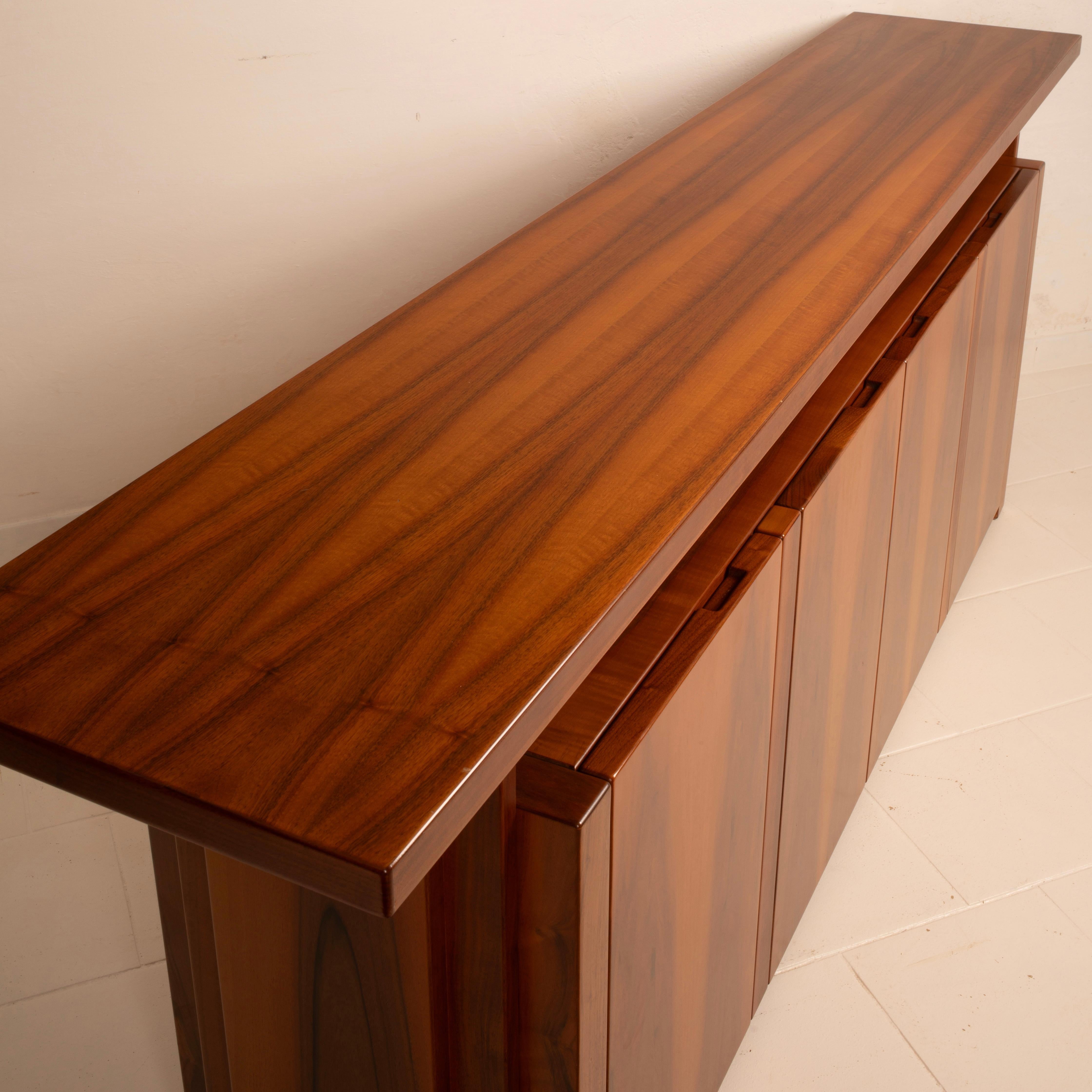 Italian Handcrafted Sideboard in the Style of Rivadossi, 1980s in vendita 9