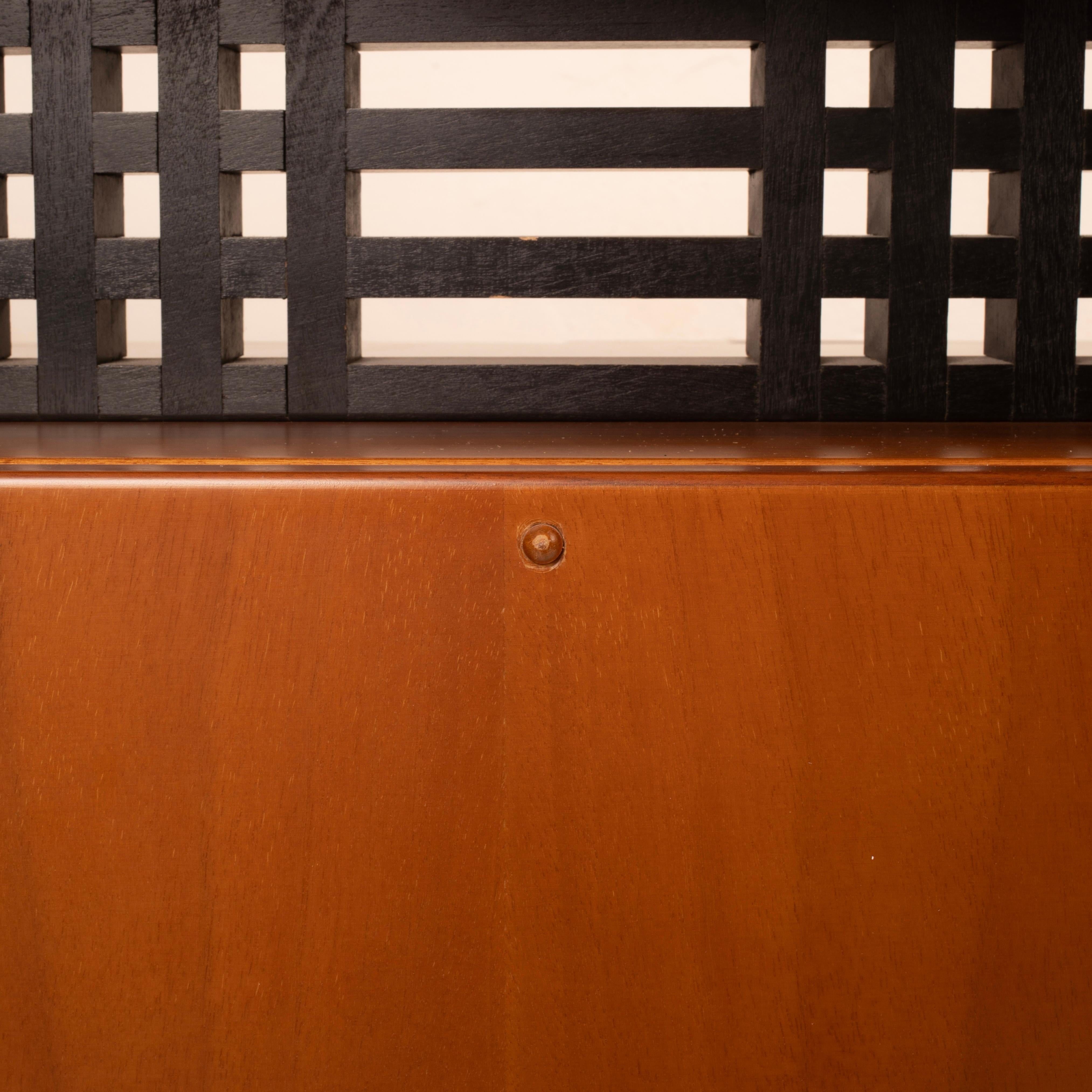 Italian Handcrafted Sideboard in the Style of Rivadossi, 1980s in vendita 10
