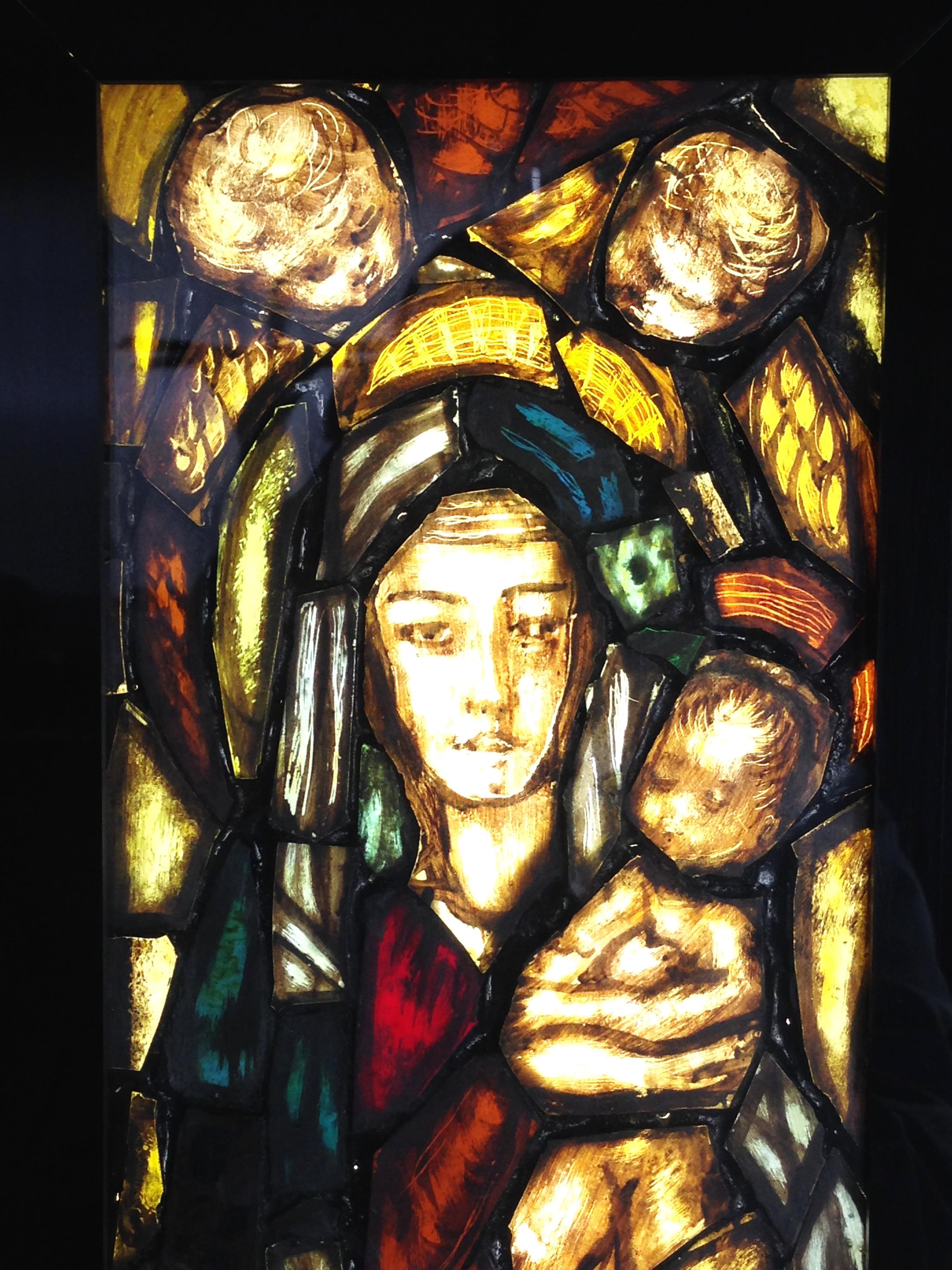 Italienisches handgefertigtes 1960er Wandfenster mit Hintergrundbeleuchtung und Madonna Kind & Engeln im Angebot 1