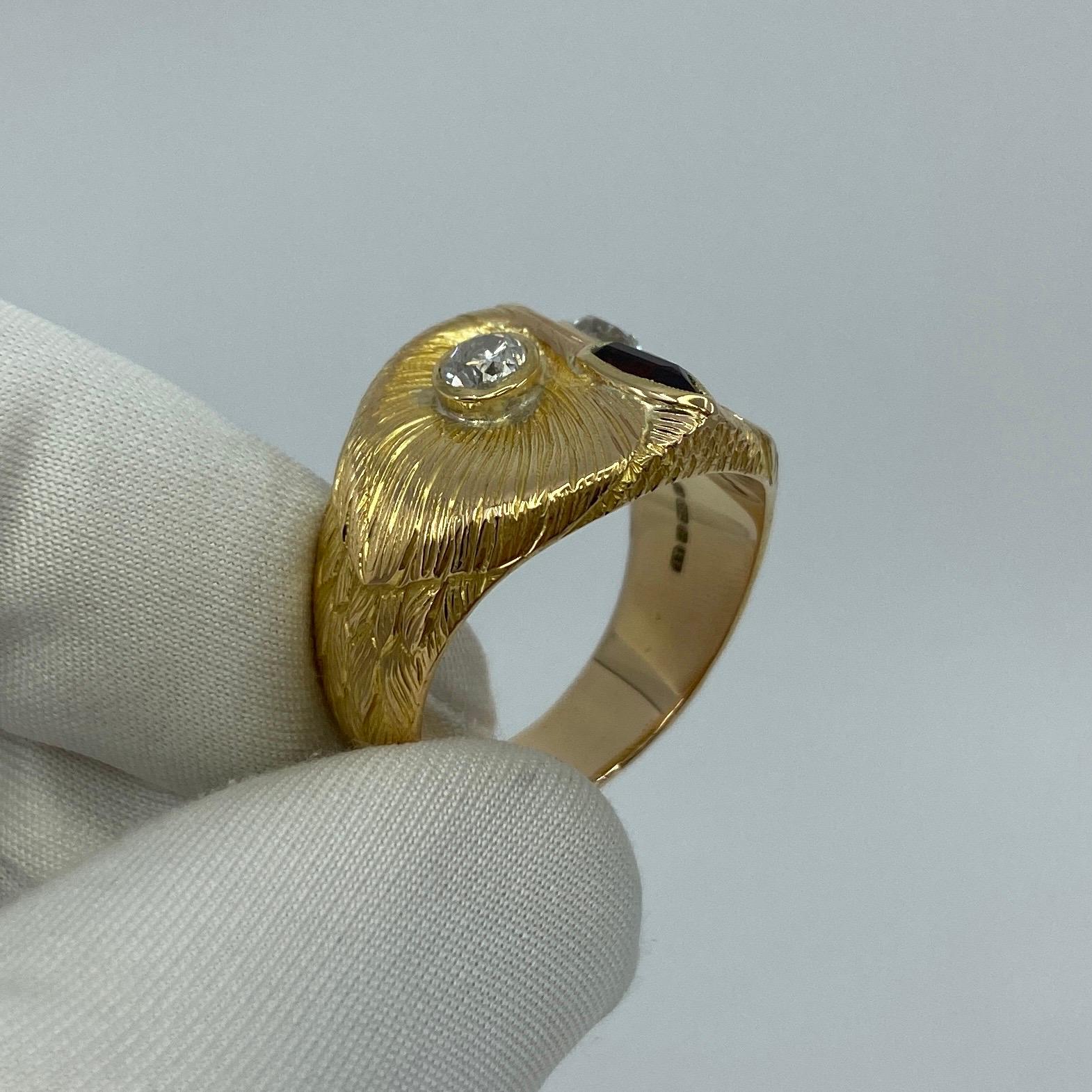 Italian Handmade Diamond & Garnet Owl 18k Yellow Gold Vintage Ring 3