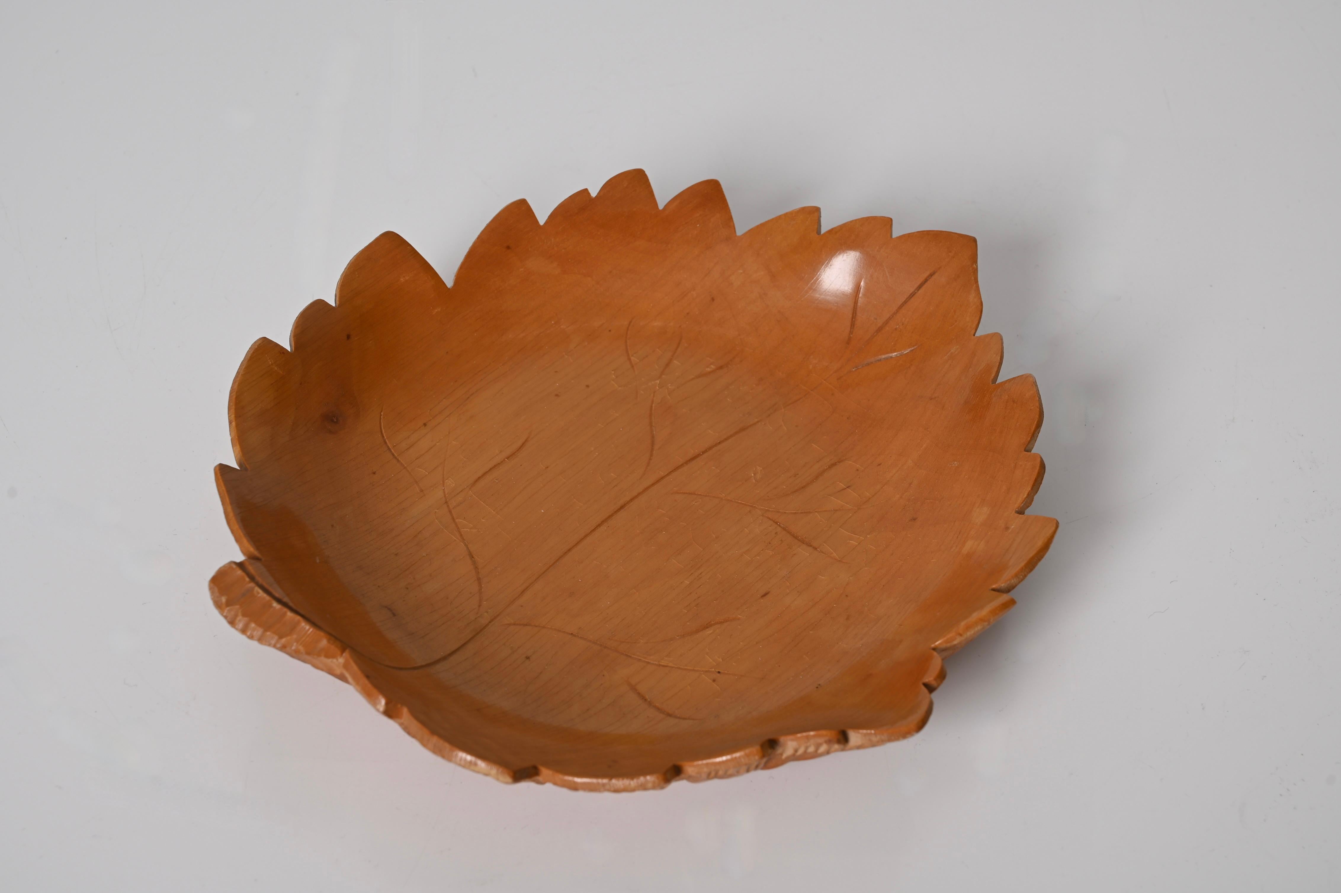 Italian Handmade Maple Leaf Shaped Centerpiece, Aldo Tura for Macabo, 1950s For Sale 8
