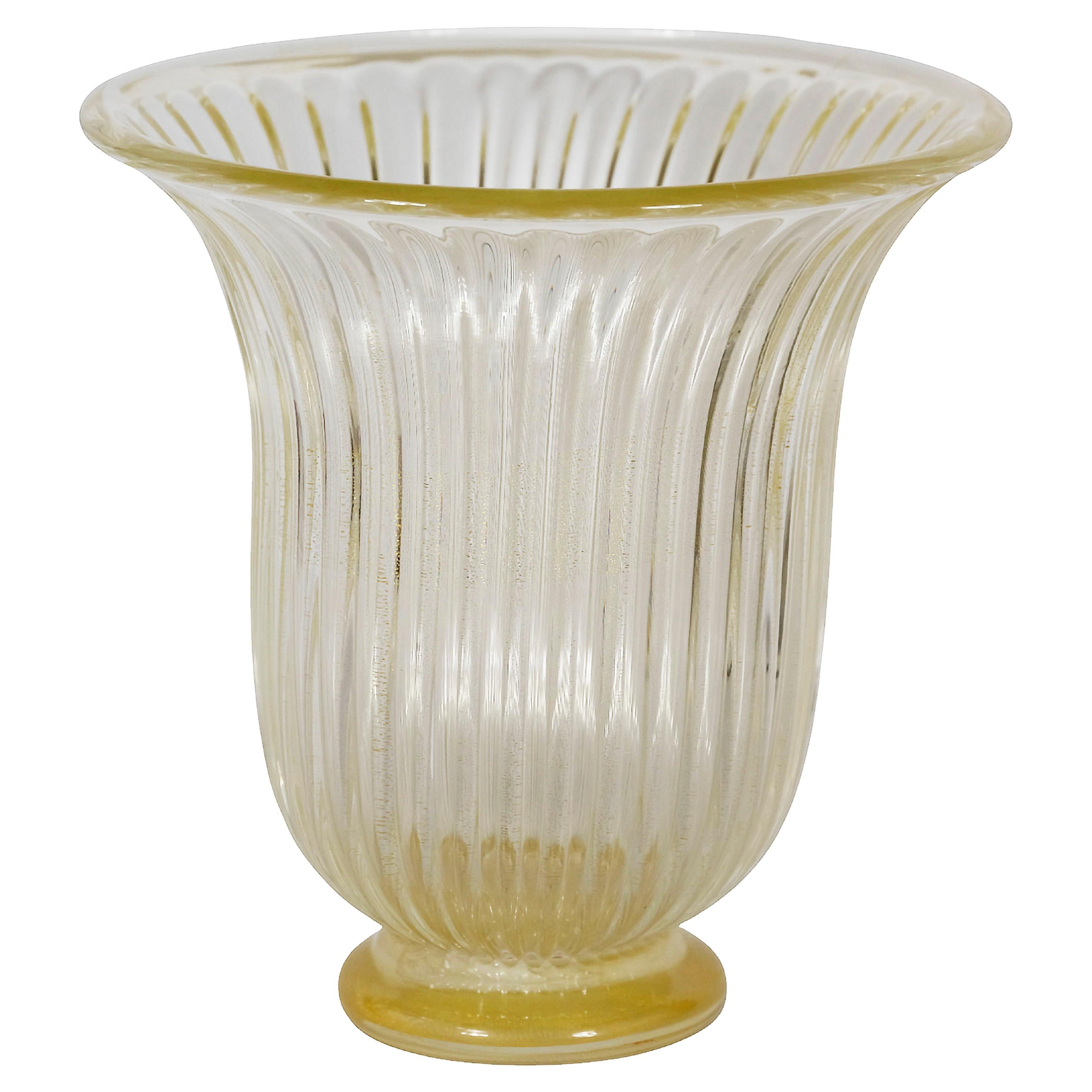 Italian Handmade Murano Glass Vase, circa 2000