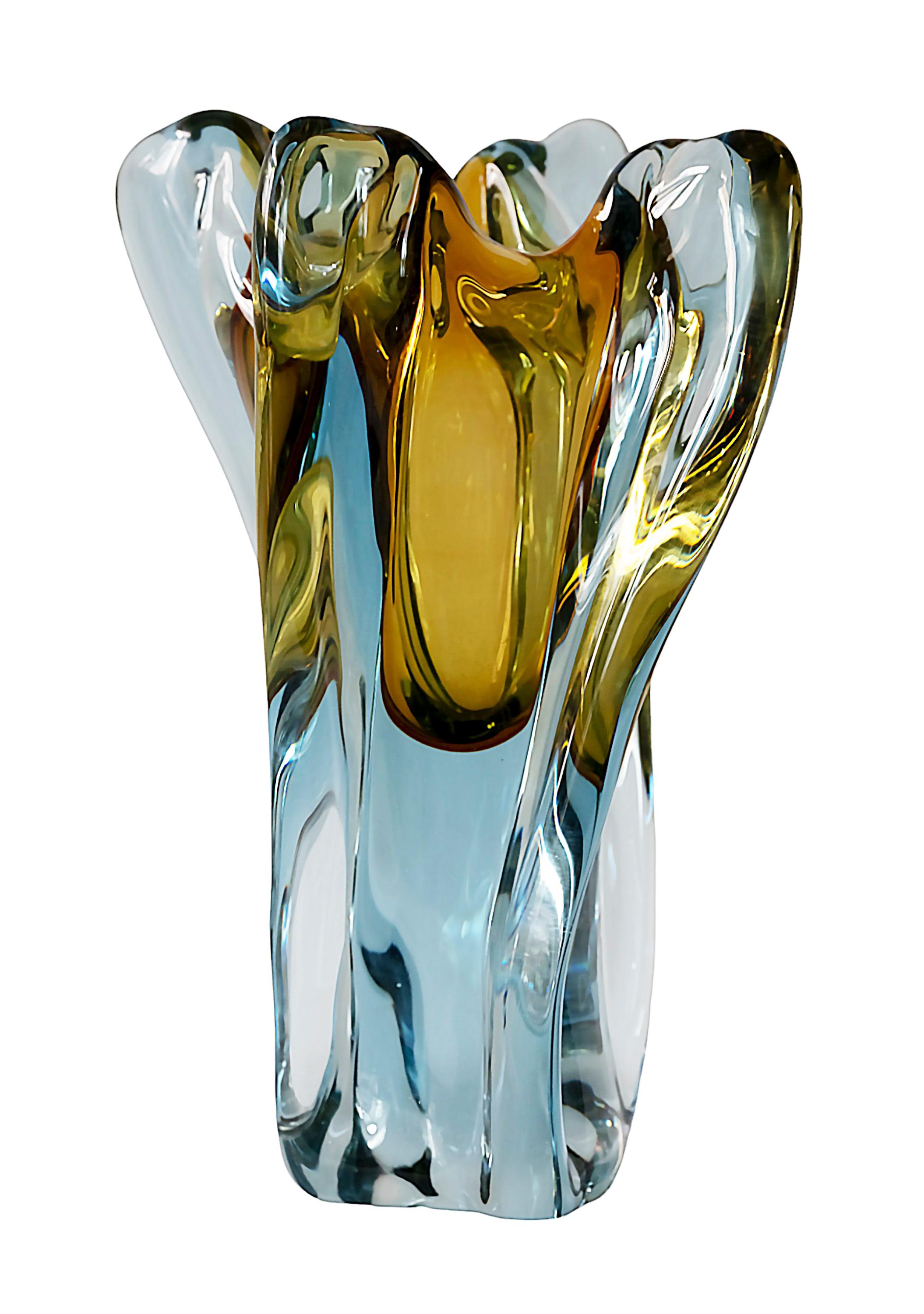 Italienische handgefertigte Murano Glass Sommerso Vase, 1970er Jahre im Zustand „Gut“ im Angebot in Vilnius, LT