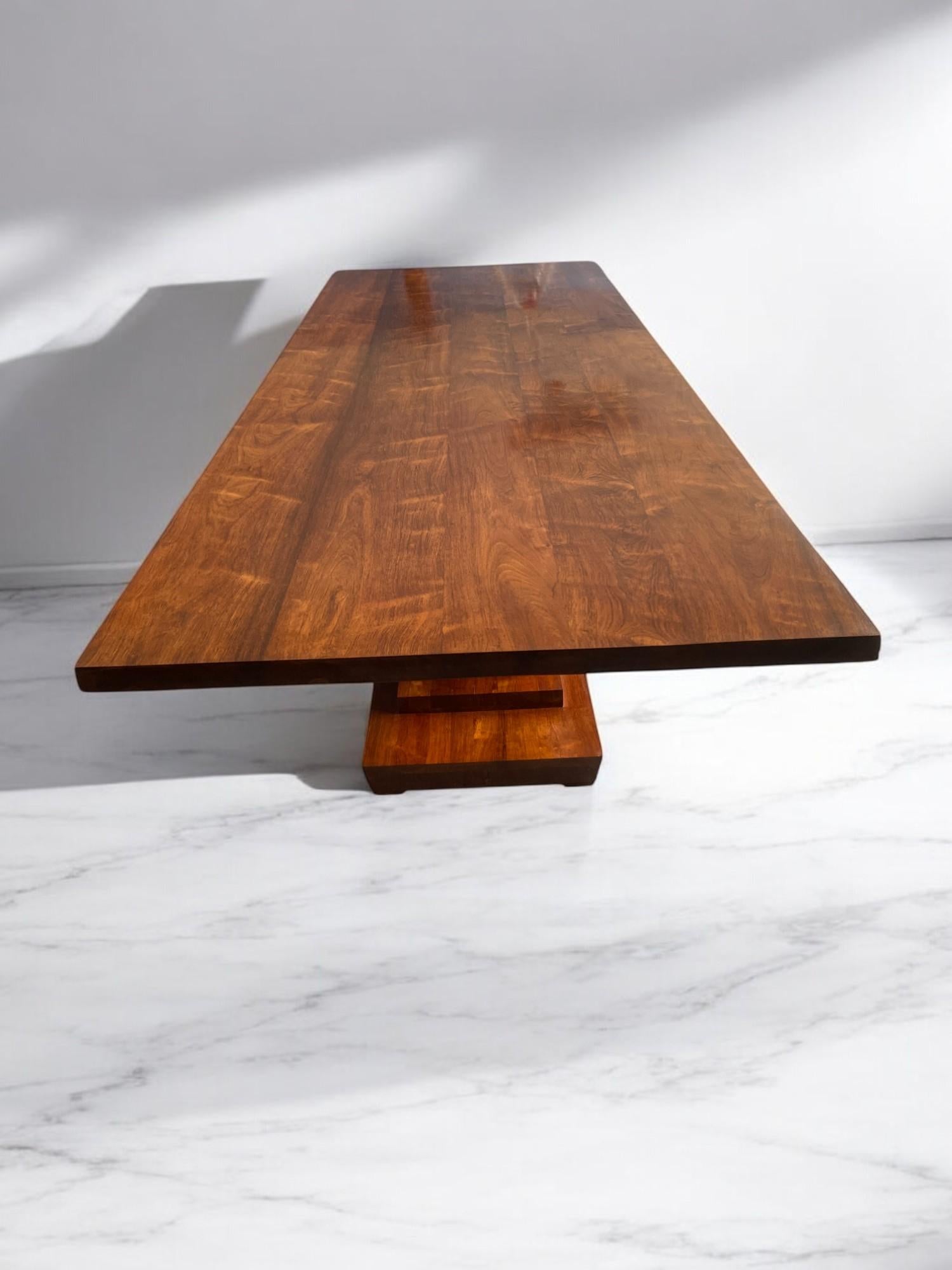 Table de salle à manger figurative italienne faite à la main, pièce unique, 2024 en vente 12