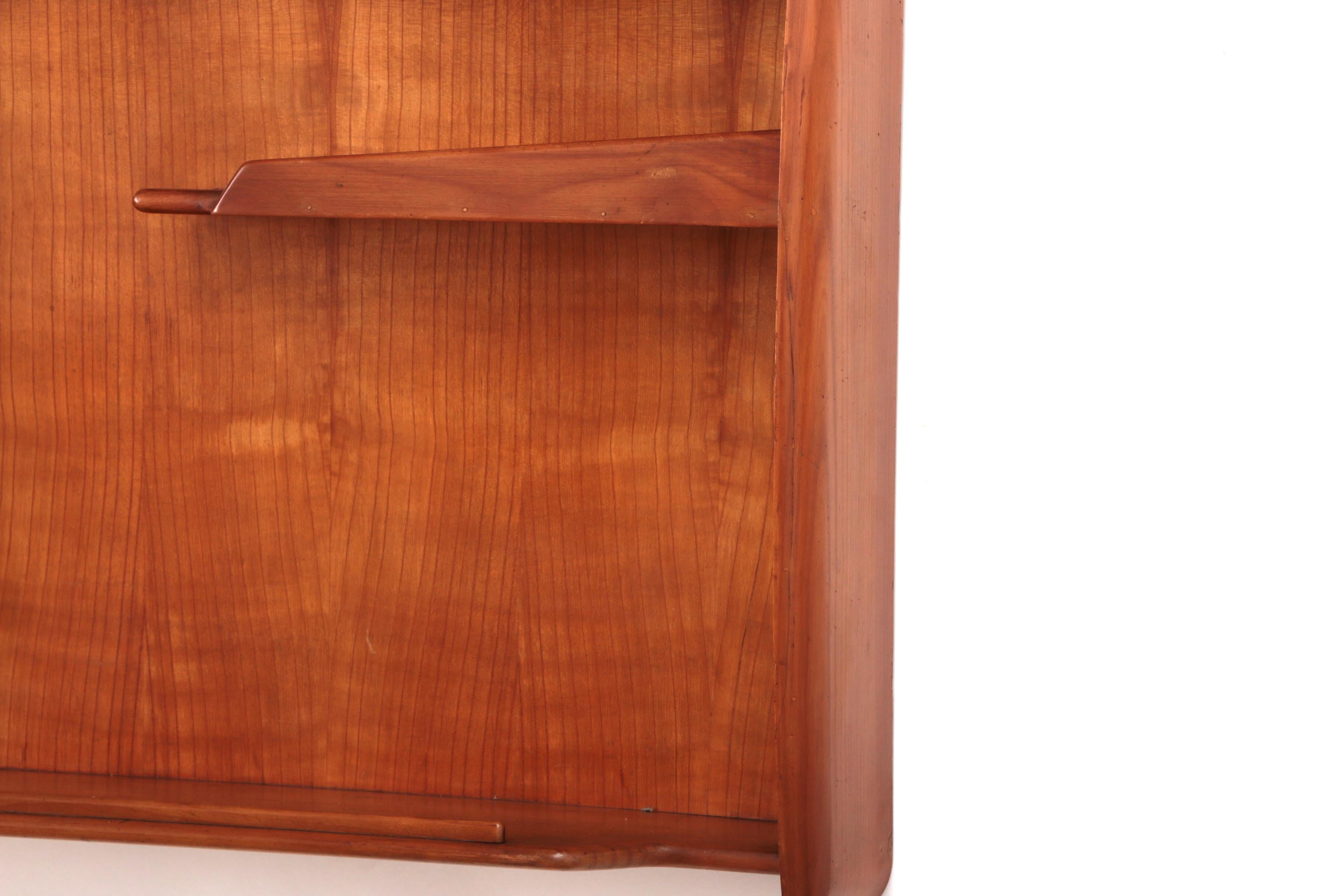 Italian Handmade Walnut wall cabinet from the 1960s. For Sale 4