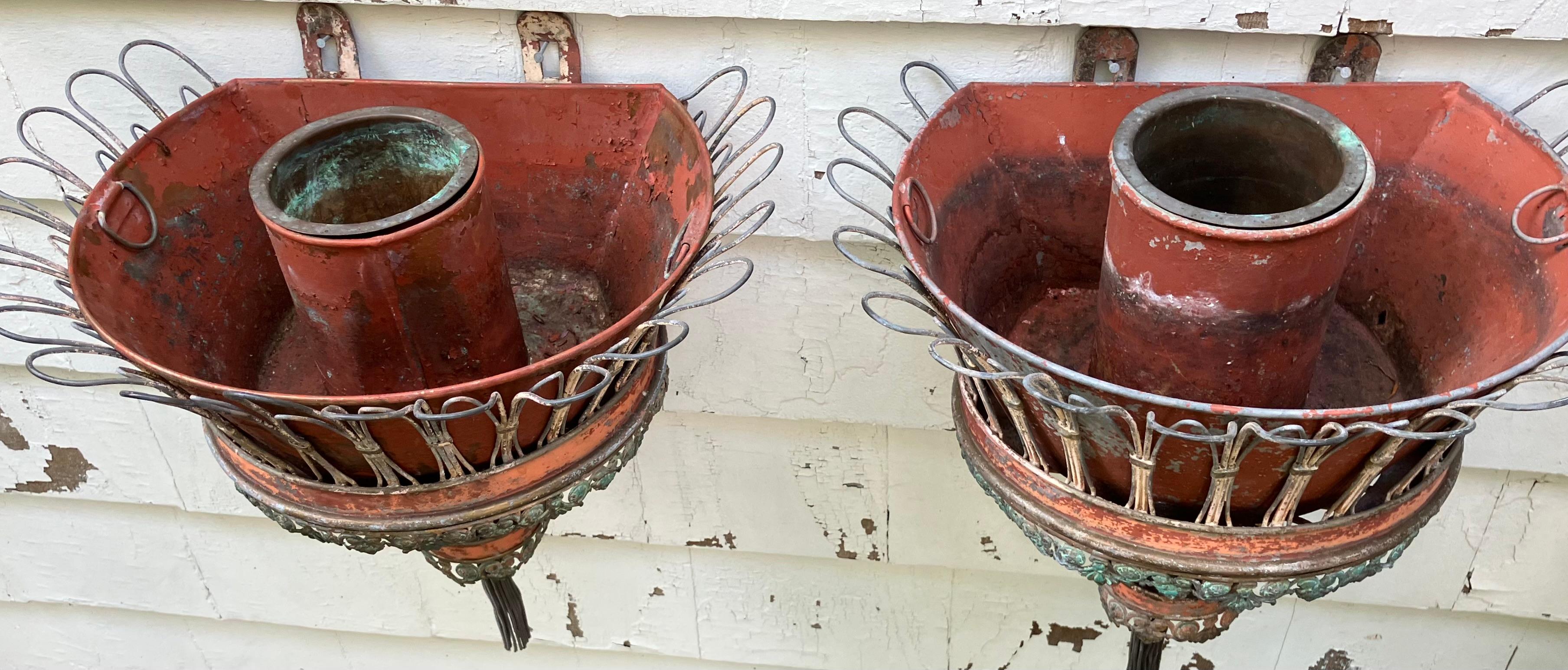 Jardineras de pared colgantes italianas en venta 4