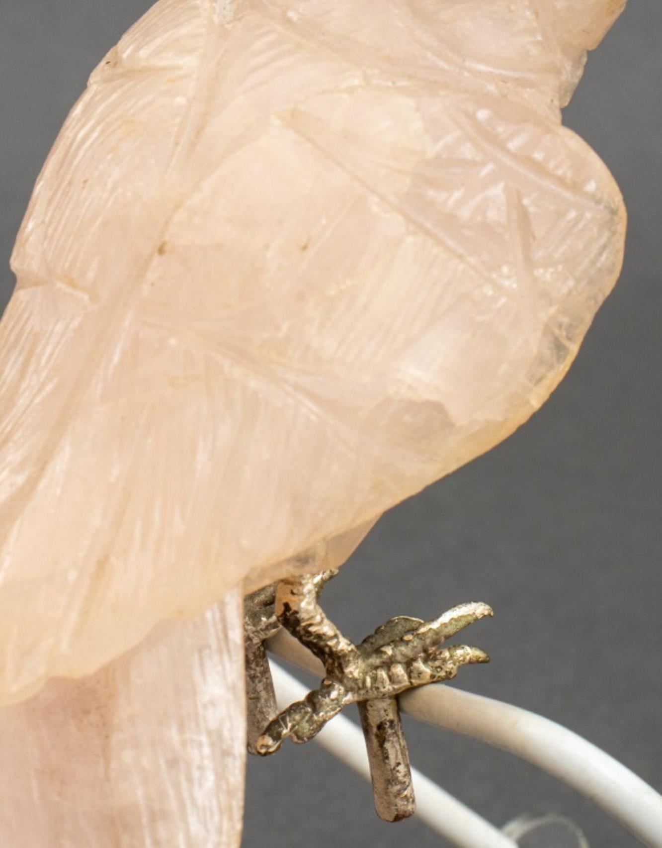 Figure italienne de Cockatoo en pierre dure Bon état - En vente à New York, NY