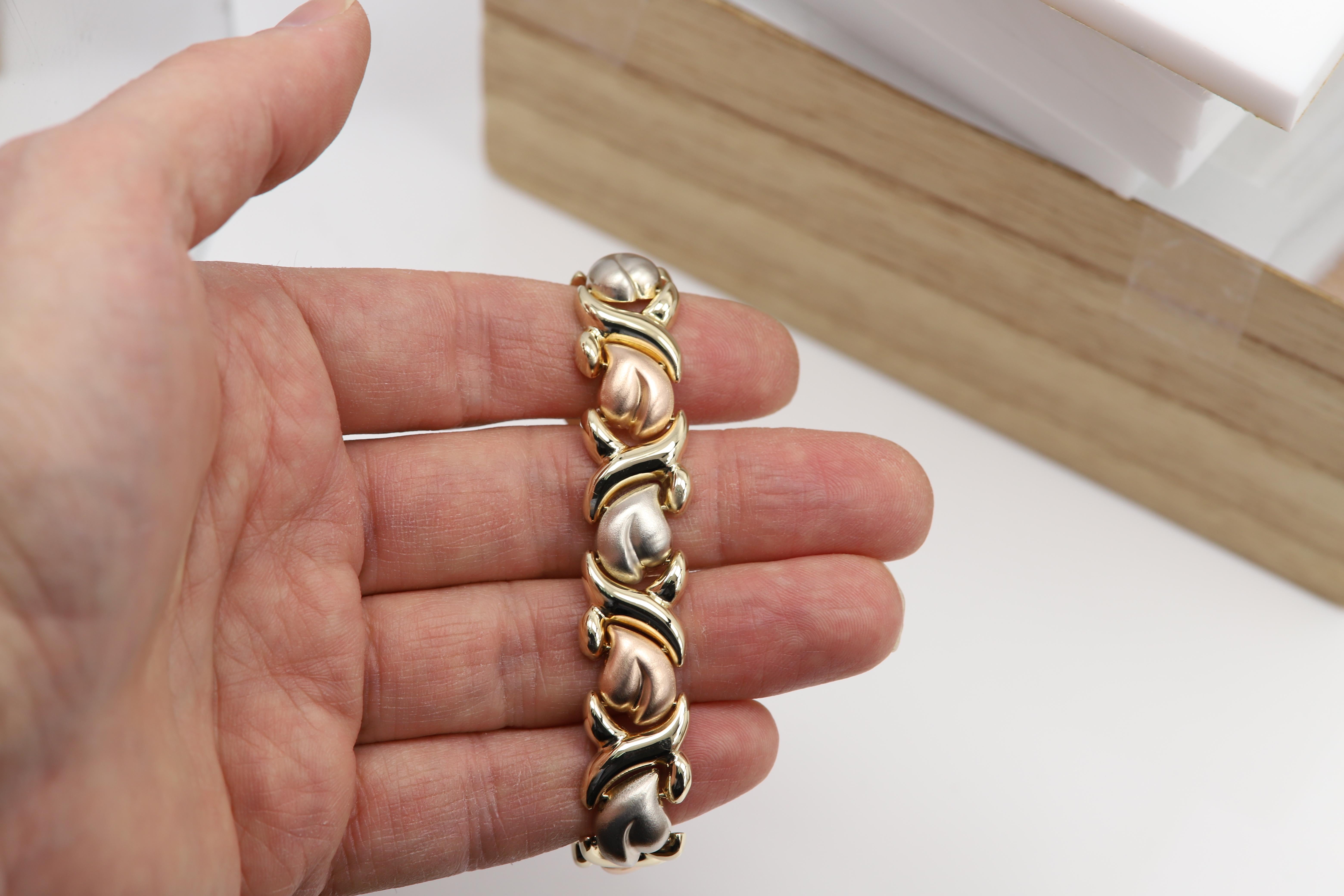 Italienische Herz-Halskette und Armband 14 Karat Multi Gold Farbe Fancy Herz Set im Angebot 9