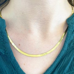 Italian Herringbone Chain in 14 Karat Yellow Gold, Flat Wide Chain