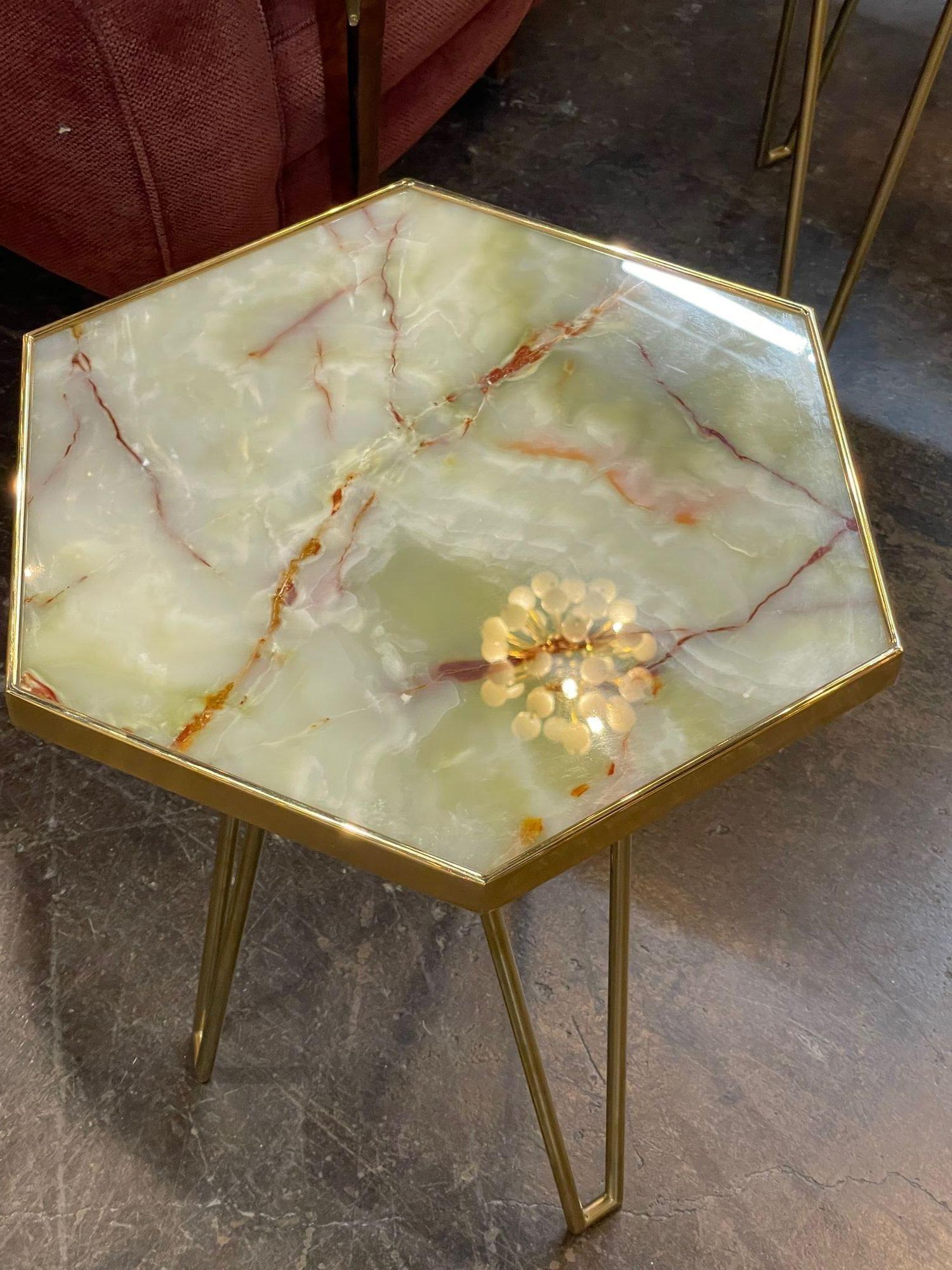Italian Hex Form Table In Good Condition For Sale In Dallas, TX