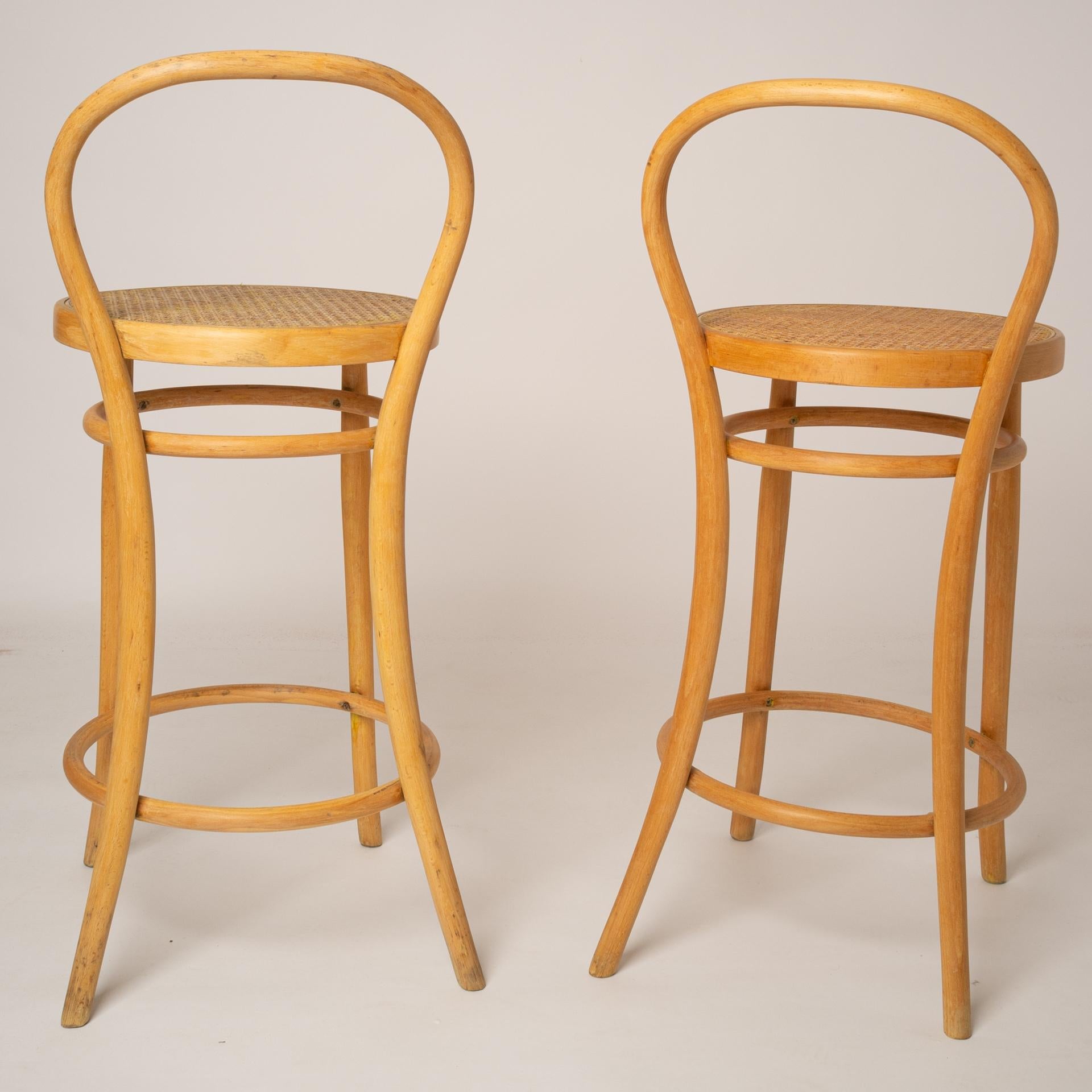 Italian High Bar Stools with Backrest In Excellent Condition For Sale In Alessandria, Piemonte
