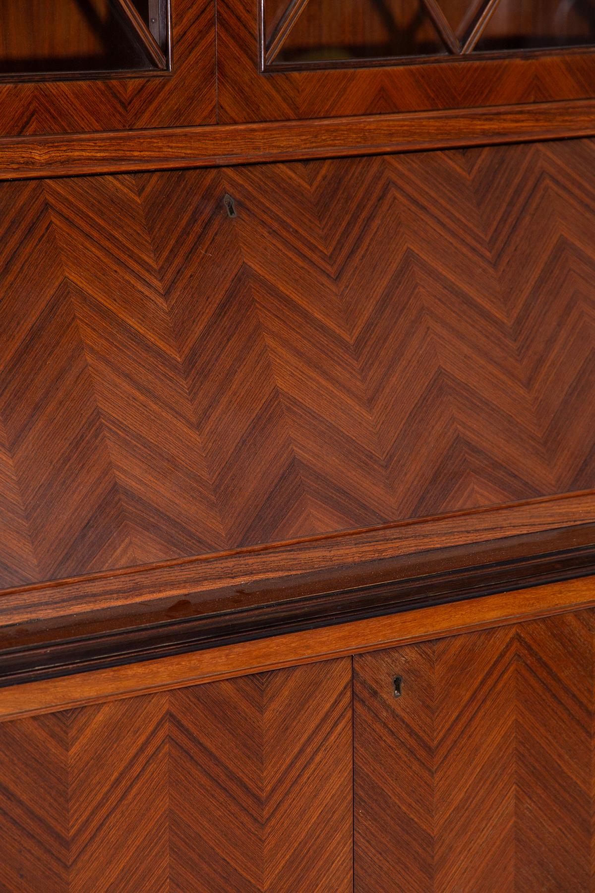 Italian high sideboard by Paolo Buffa with secretaire, label Cantù in vendita 4