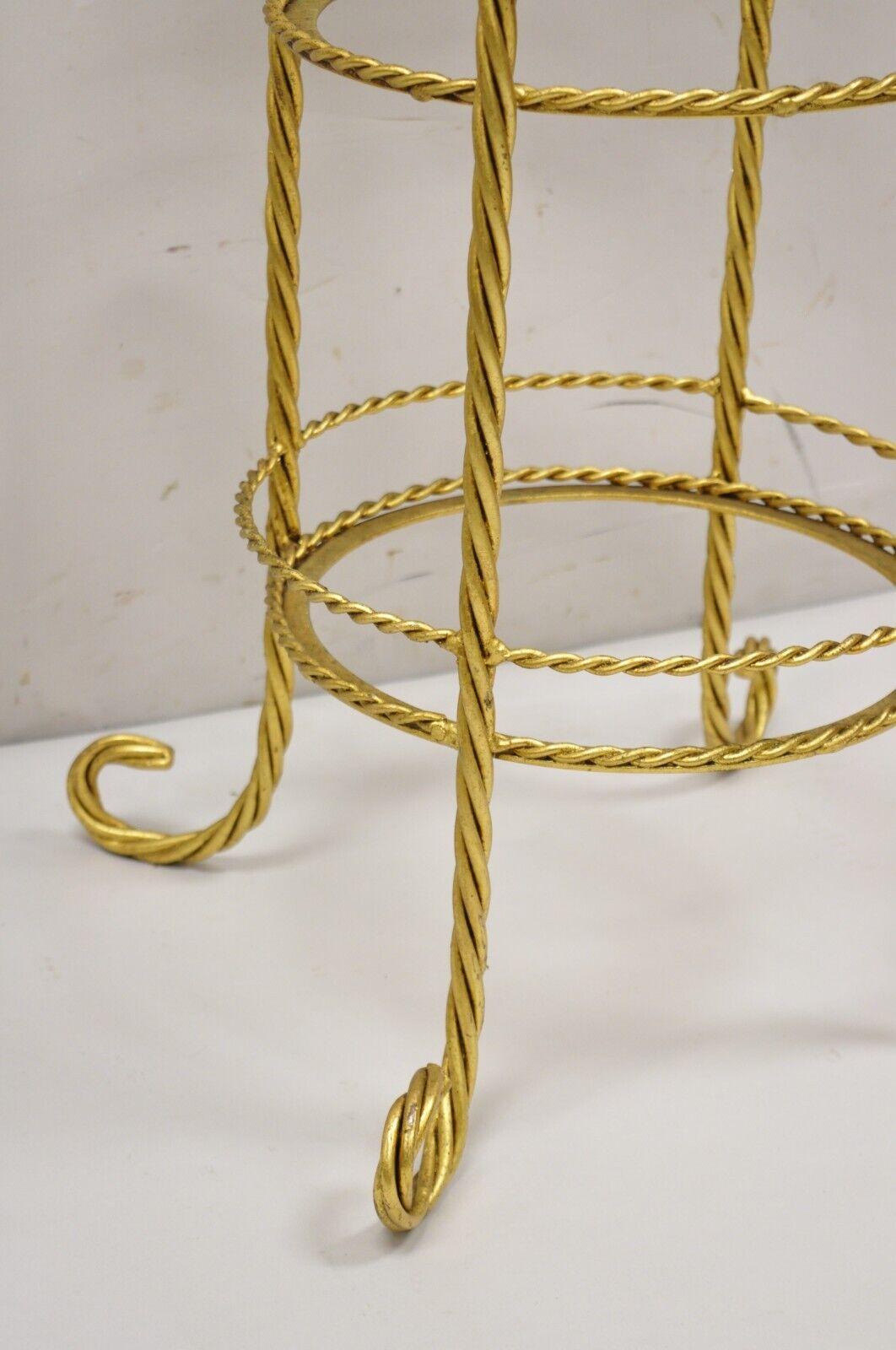 Italienisch Hollywood Regency 3 Tier Gold Eisen Seil Quaste Stand Beistelltische, Paar im Angebot 5