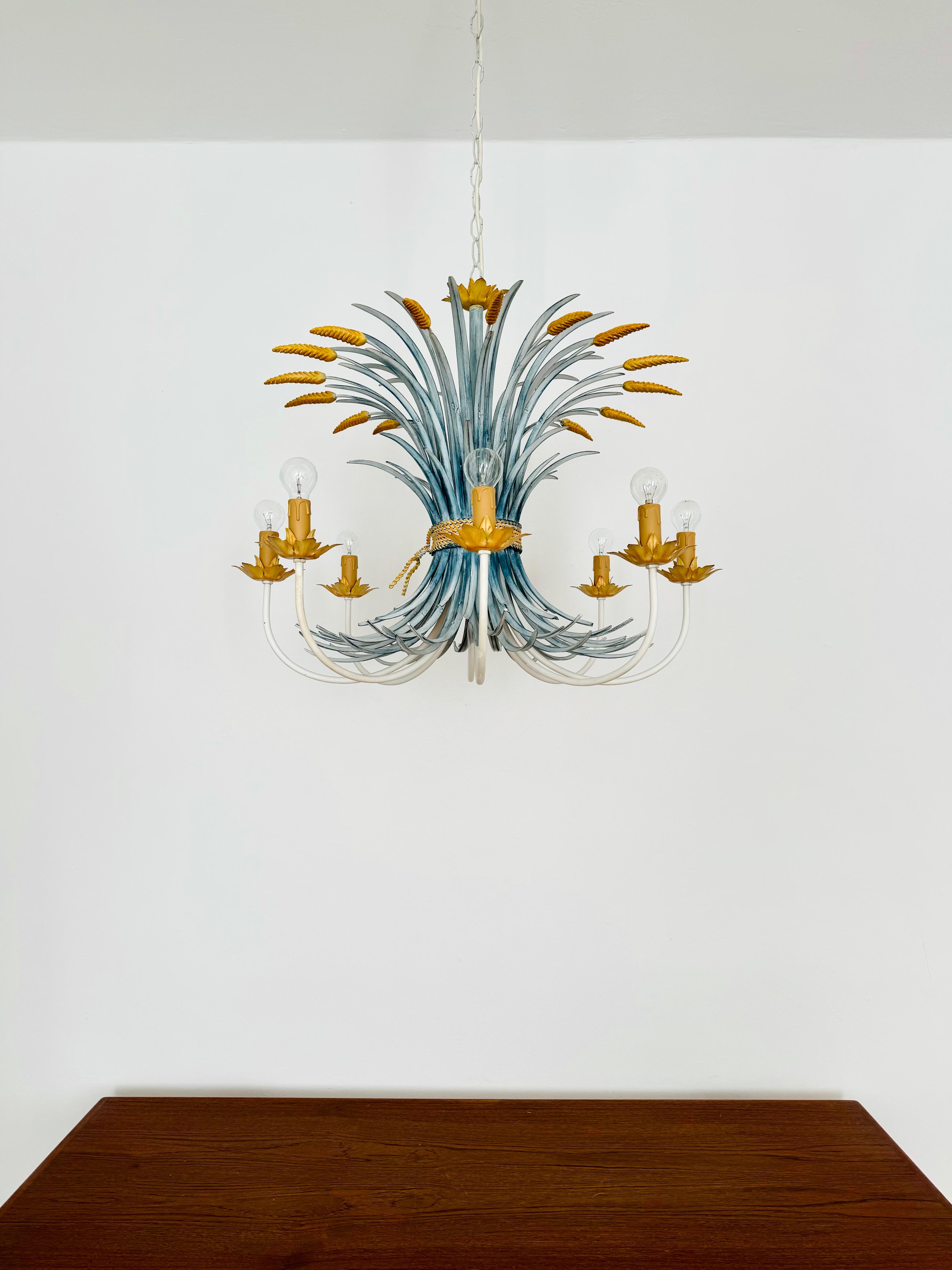 Mid-20th Century Italian Hollywood Regency Chandelier by Hans Kögl For Sale