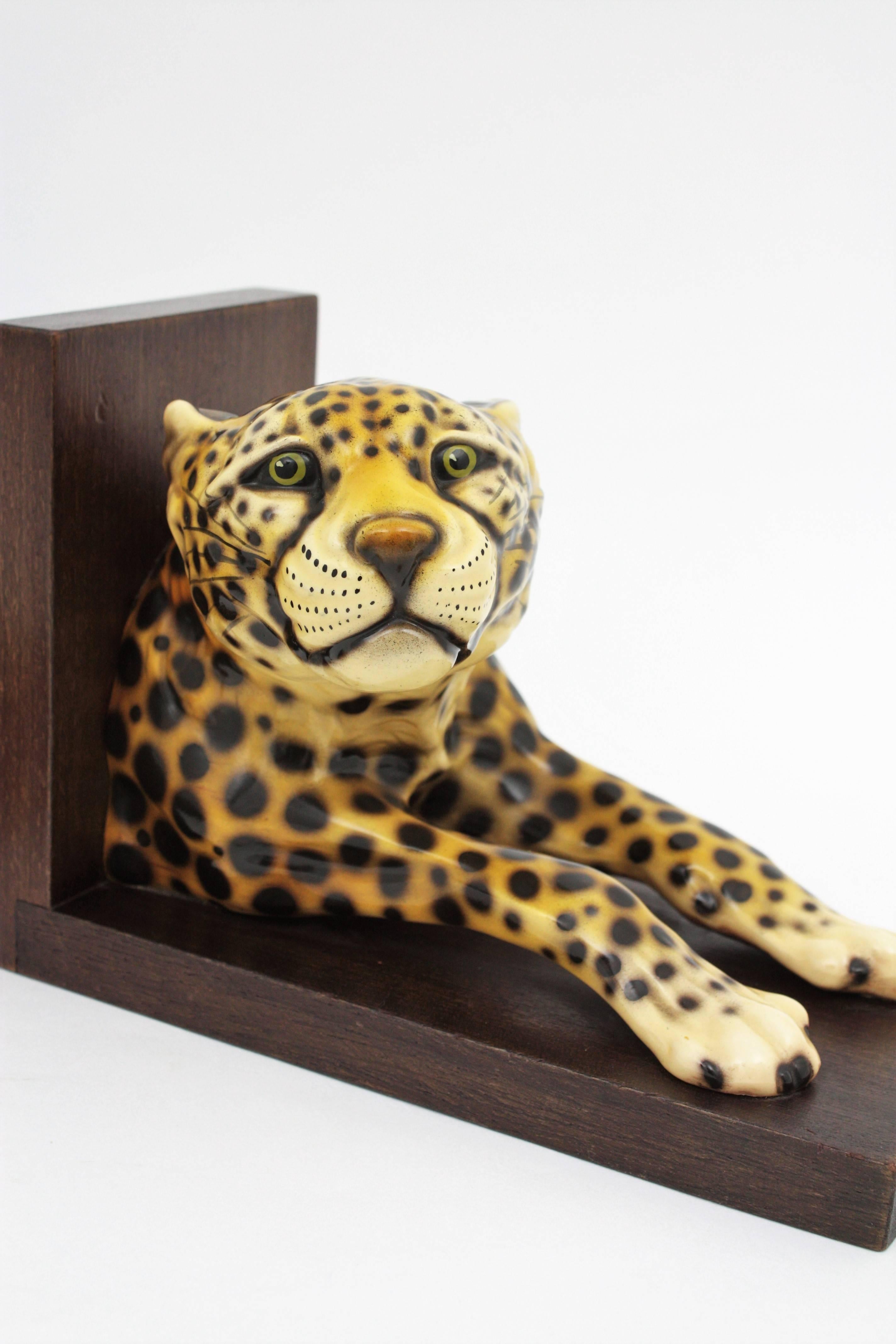 20th Century Italian Hollywood Regency Cheetah Ceramic Bookends, Set of Two