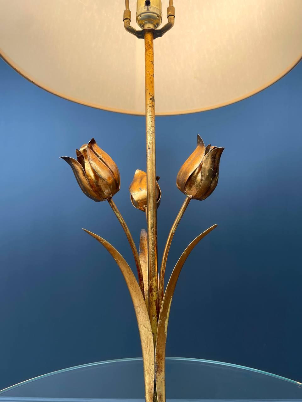 Italian Hollywood Regency Gilt Iron Floral Floor Lamp With Circular Glass Top For Sale 2