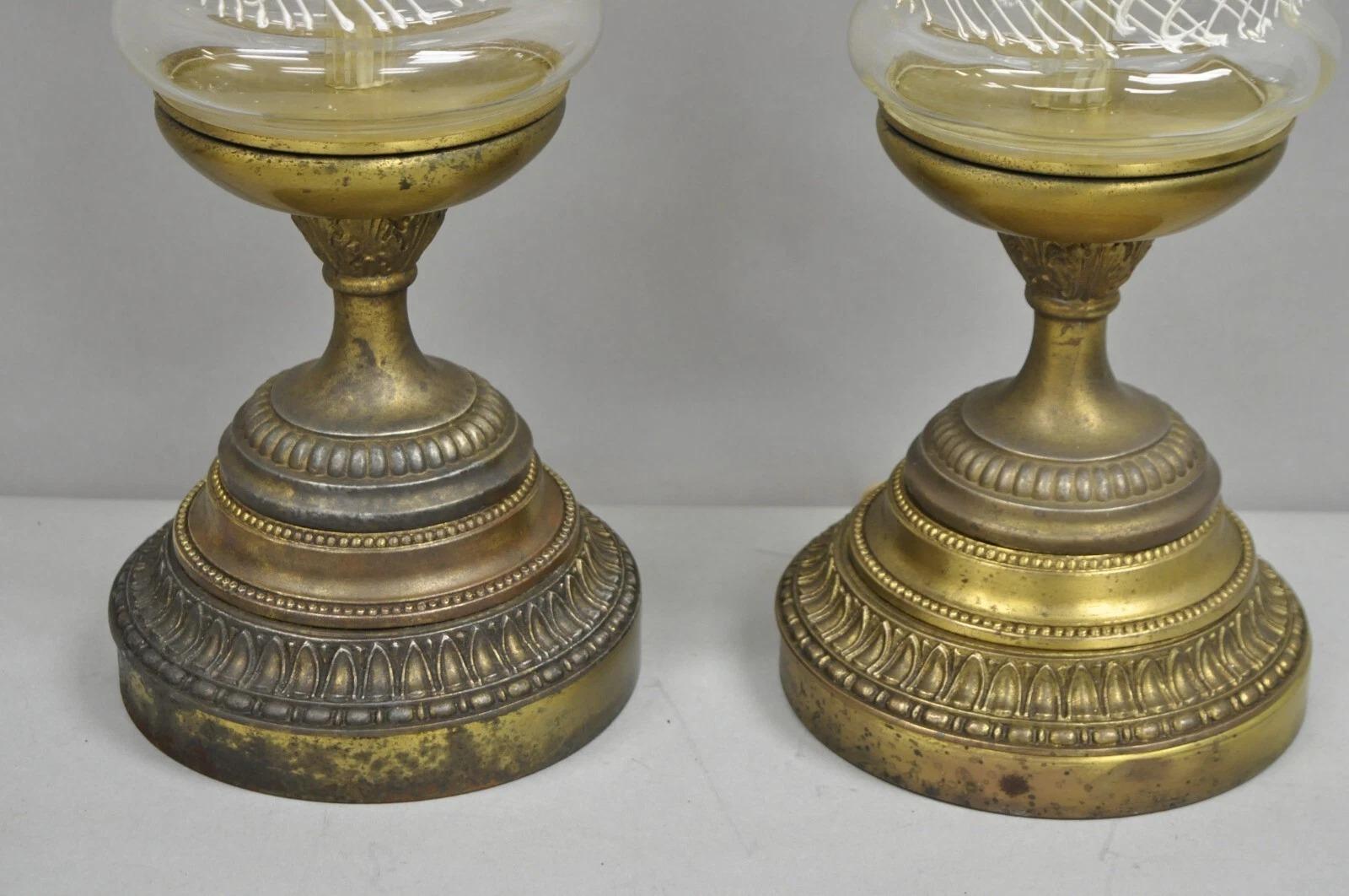 Italian Hollywood Regency Glass Cylinder Palm Leaf Painted Table Lamp - a Pair For Sale 1