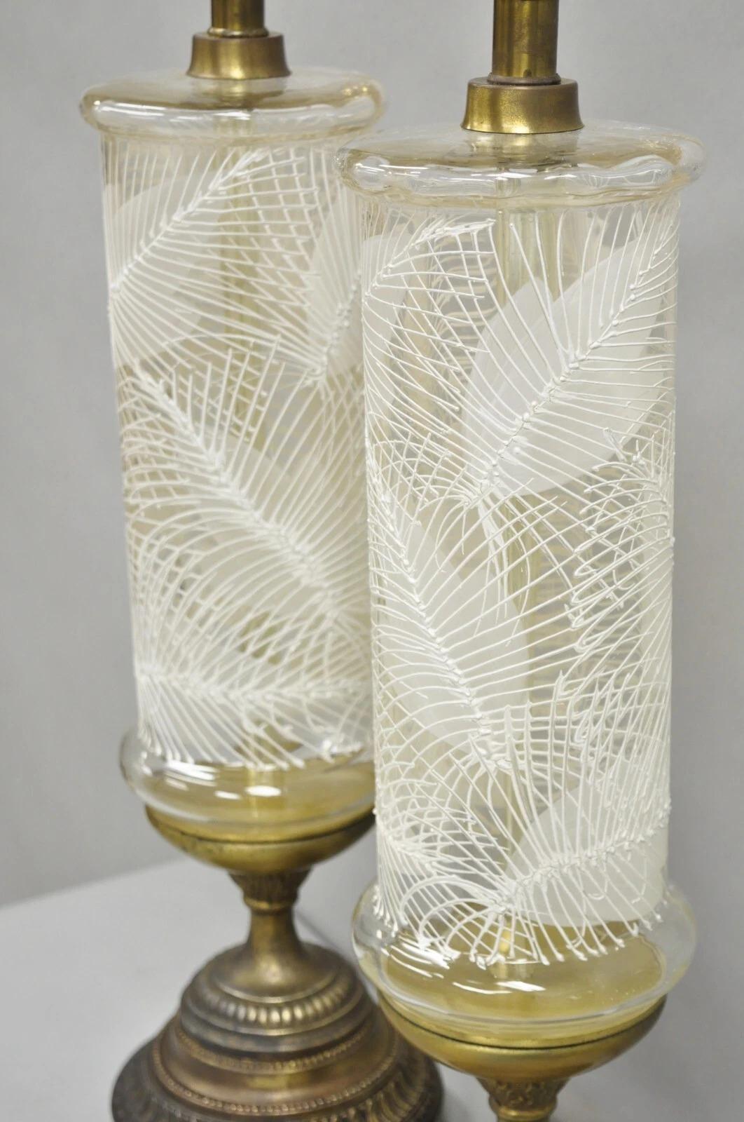 Italian Hollywood Regency Glass Cylinder Palm Leaf Painted Table Lamp - a Pair For Sale 3