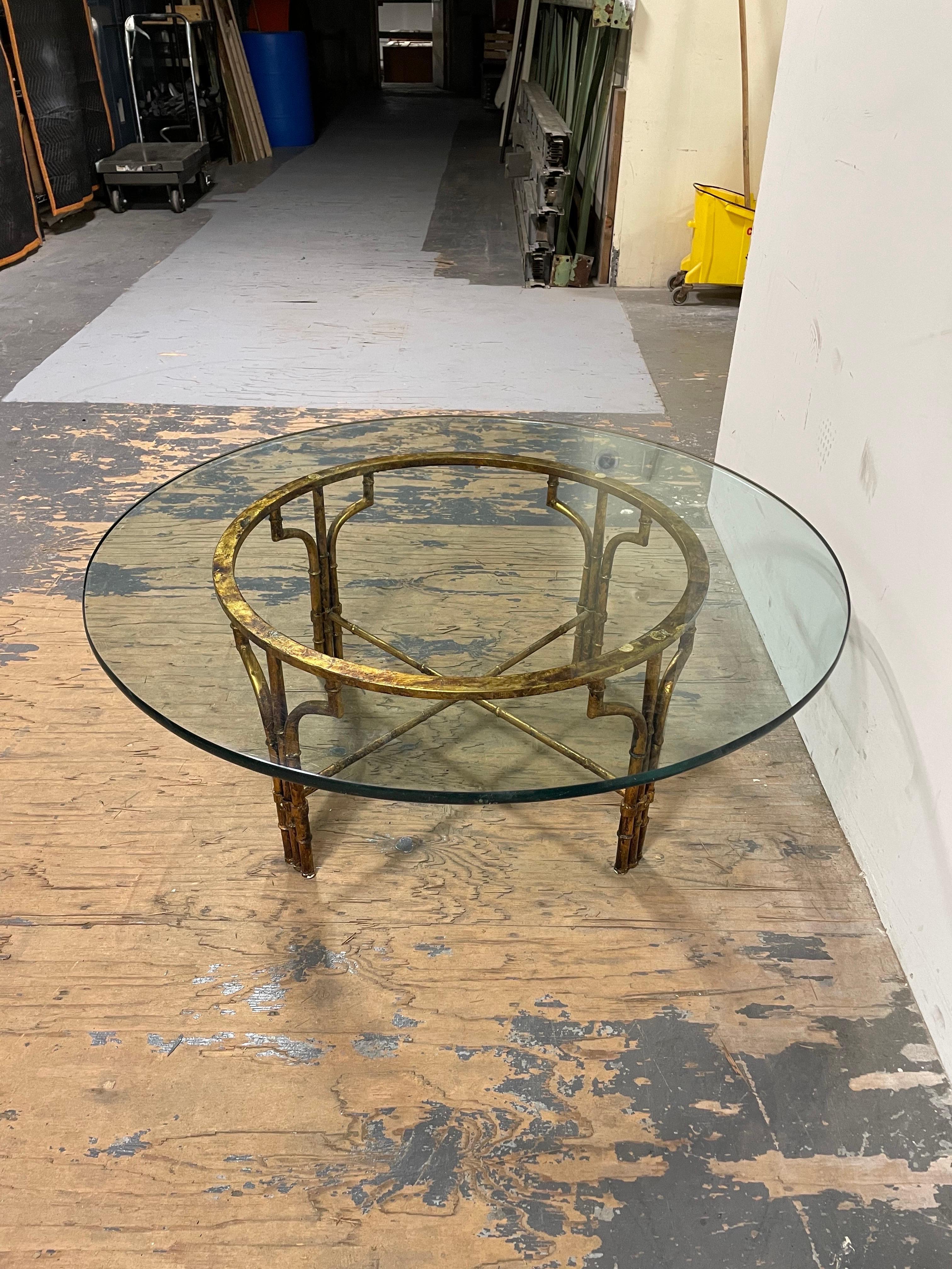 Italian Hollywood Regency Gold Gilt Faux Bamboo & Glass Round Cocktail Table In Good Condition For Sale In W Allenhurst, NJ