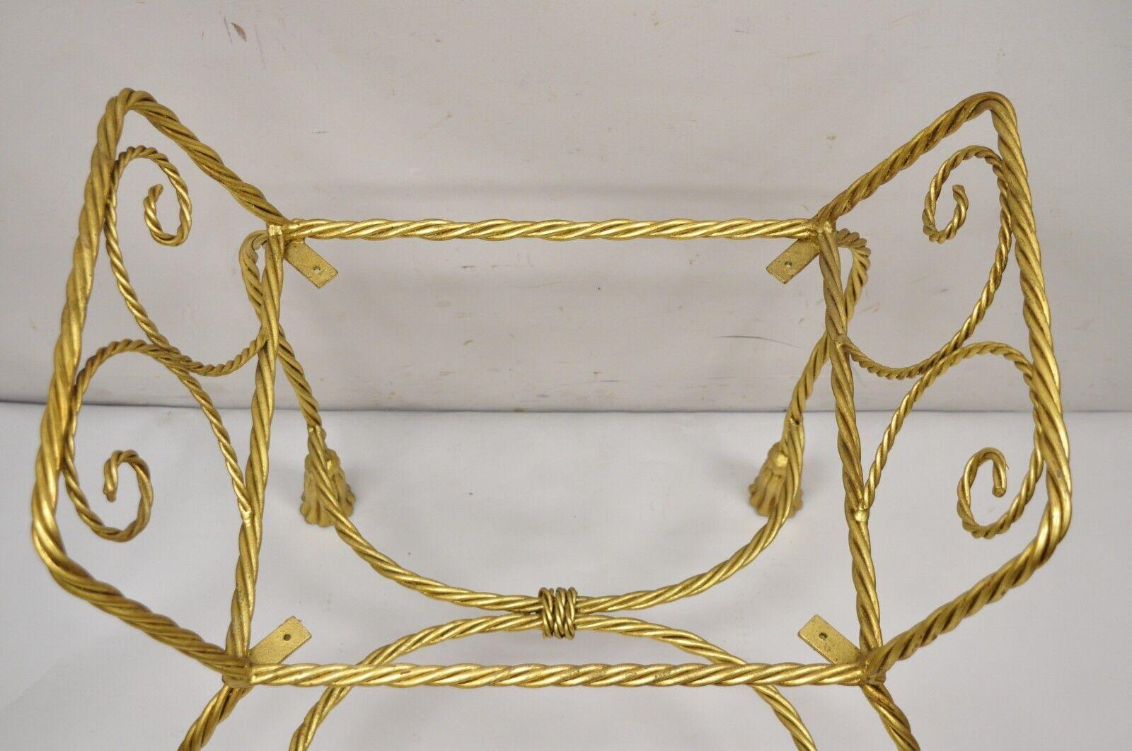 Italienische Hollywood Regency Gold vergoldet Eisen Seil Quaste Form Vanity Bench Stuhl im Zustand „Gut“ im Angebot in Philadelphia, PA