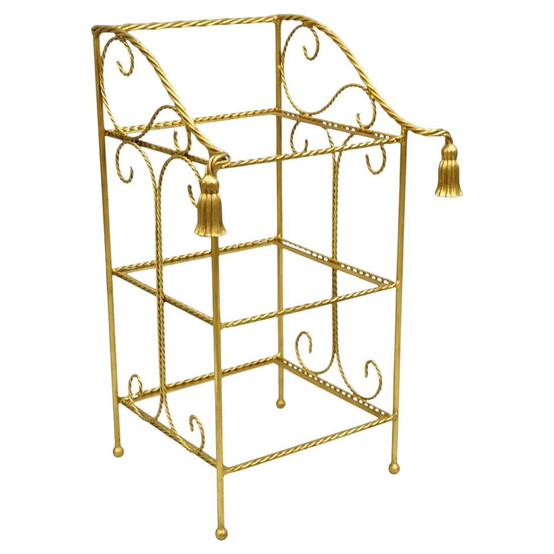 Italienisch Hollywood Regency Gold vergoldet Eisen Quaste 3 Tier Etagere Handtuchhalter Stand